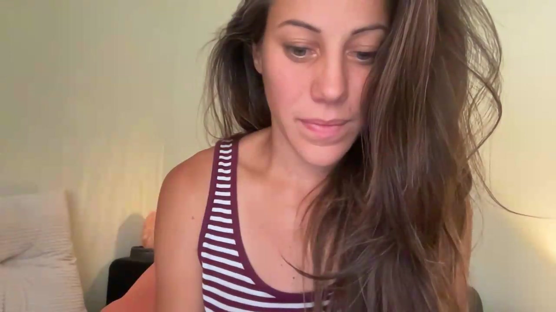 Gallery image thumbnail from ChristinaKey's myfreecams stream on, 08/15/2026, 15:30 image 14 of 20