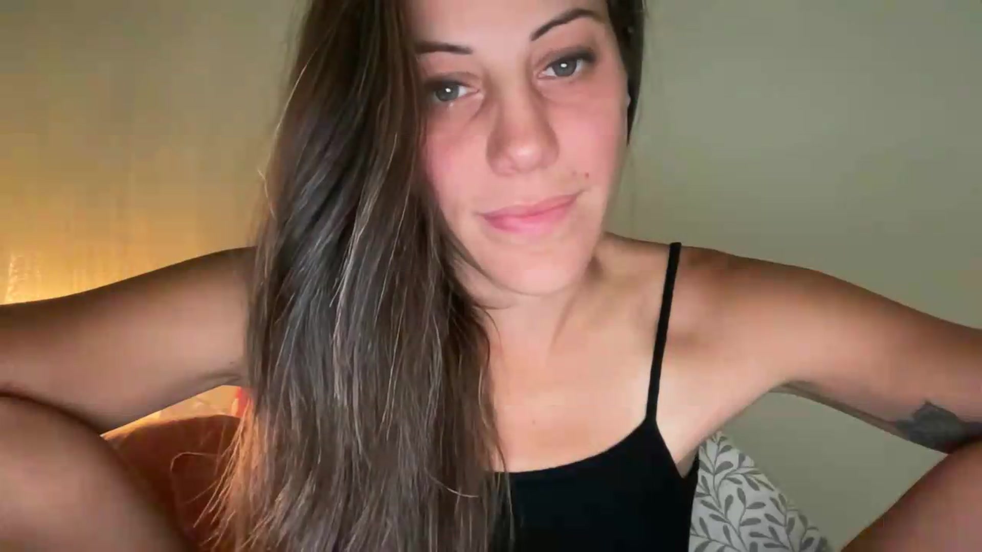 Gallery image thumbnail from ChristinaKey's myfreecams stream on, 08/18/2026, 15:53 image 19 of 20