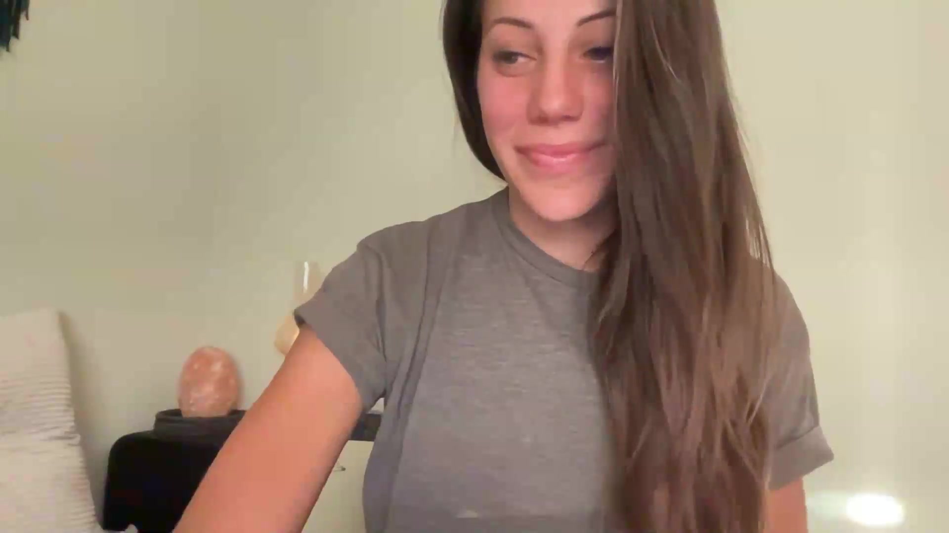 Gallery image thumbnail from ChristinaKey's myfreecams stream on, 09/06/2026, 15:56 image 16 of 20