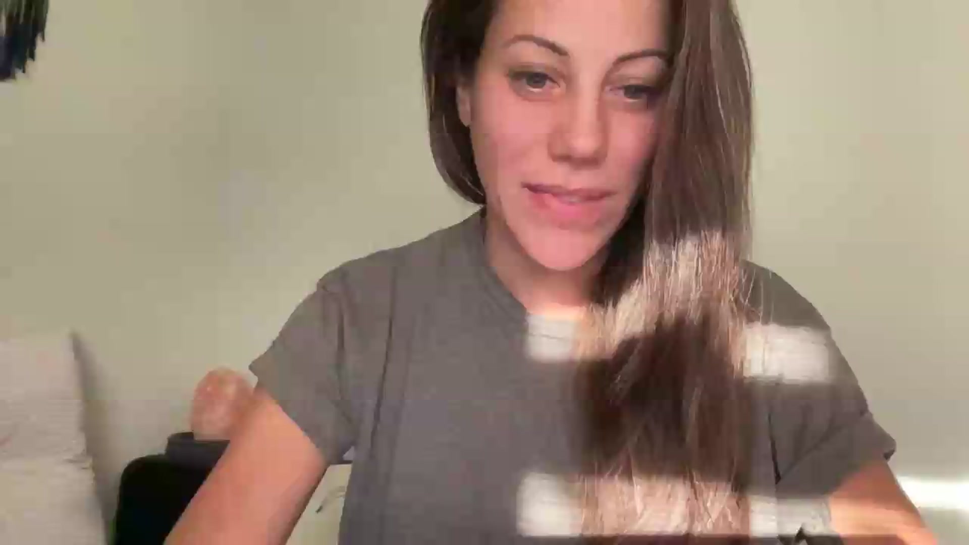 Gallery image thumbnail from ChristinaKey's myfreecams stream on, 09/06/2026, 16:17 image 3 of 20
