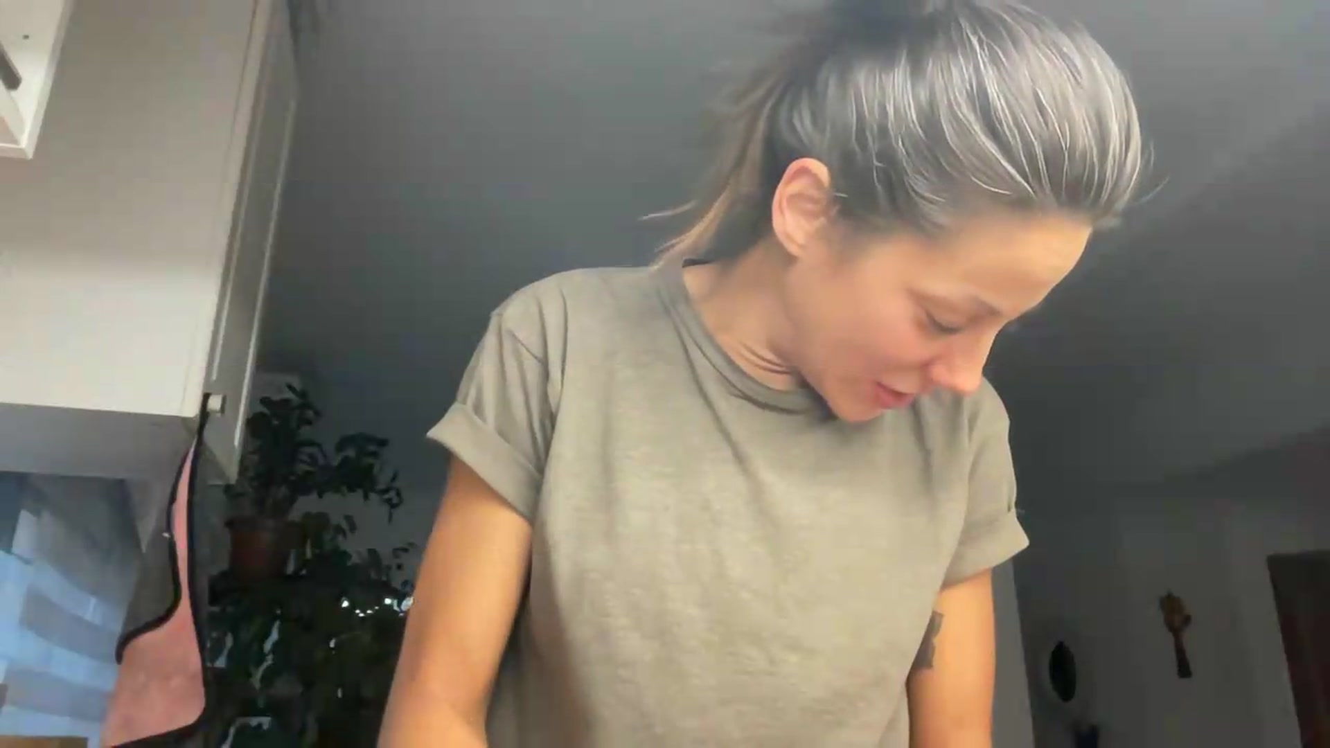 Gallery image thumbnail from ChristinaKey's myfreecams stream on, 09/06/2026, 17:22 image 19 of 20