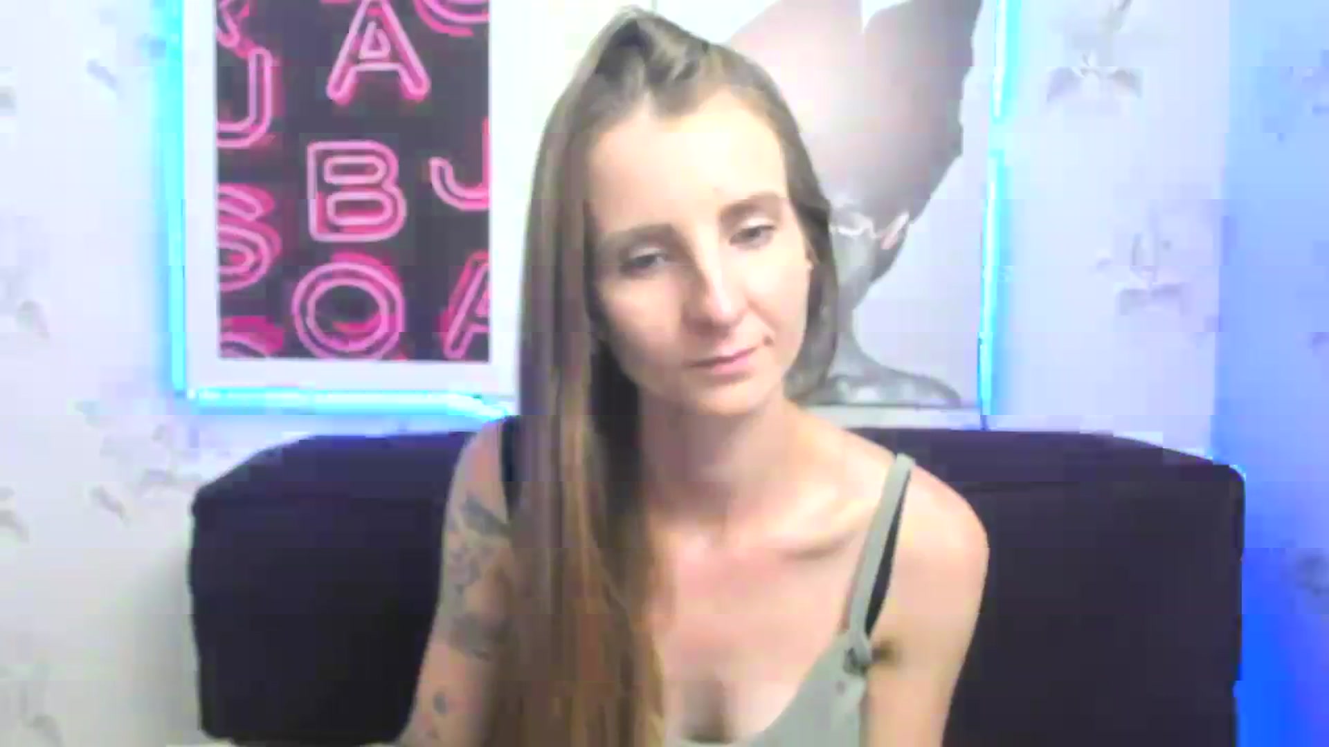 Gallery image thumbnail from ChristinaVi's myfreecams stream on, 10/22/2023, 15:26 image 15 of 20