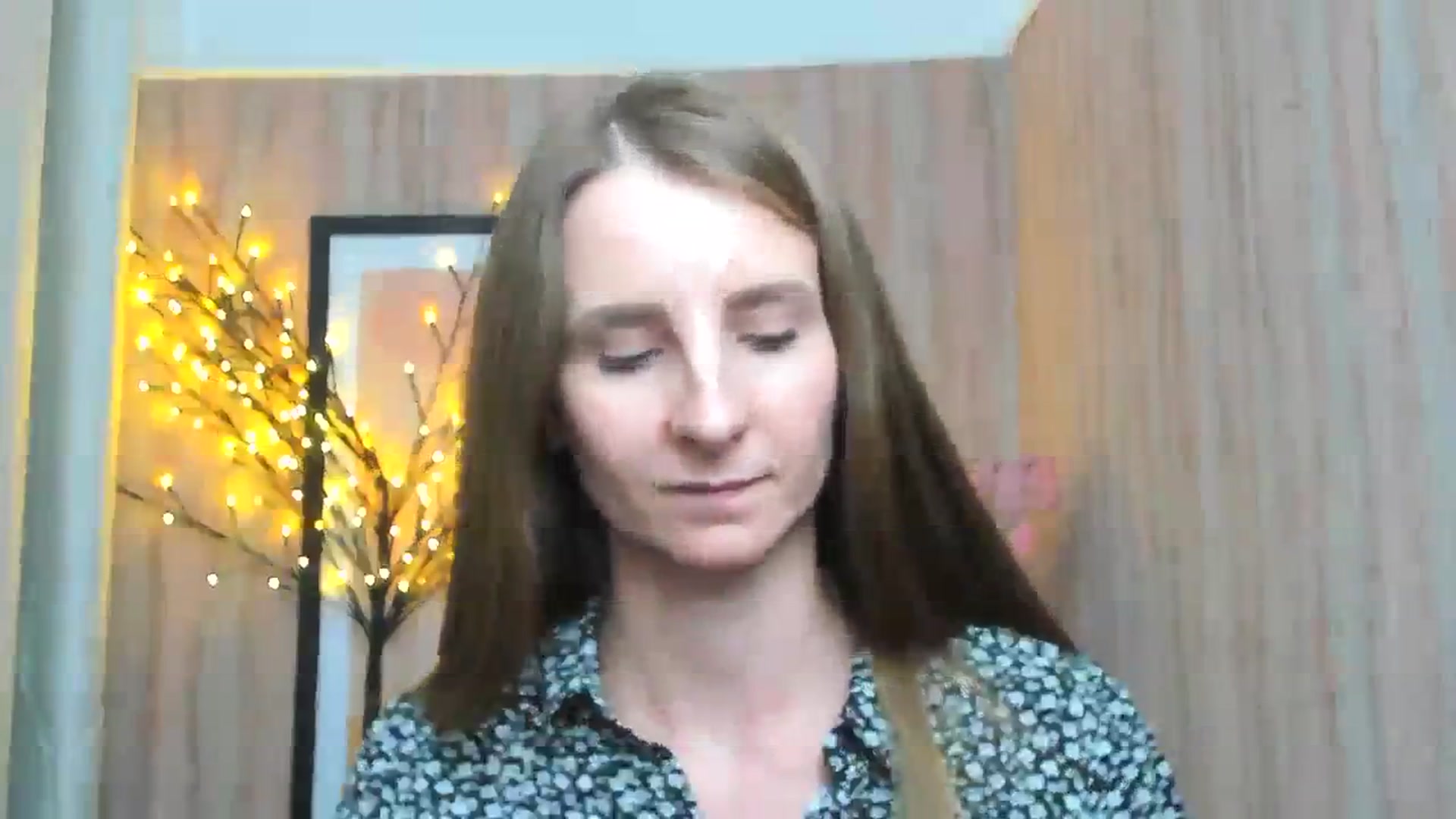 Gallery image thumbnail from ChristinaVi's myfreecams stream on, 10/23/2023, 11:17 image 7 of 20