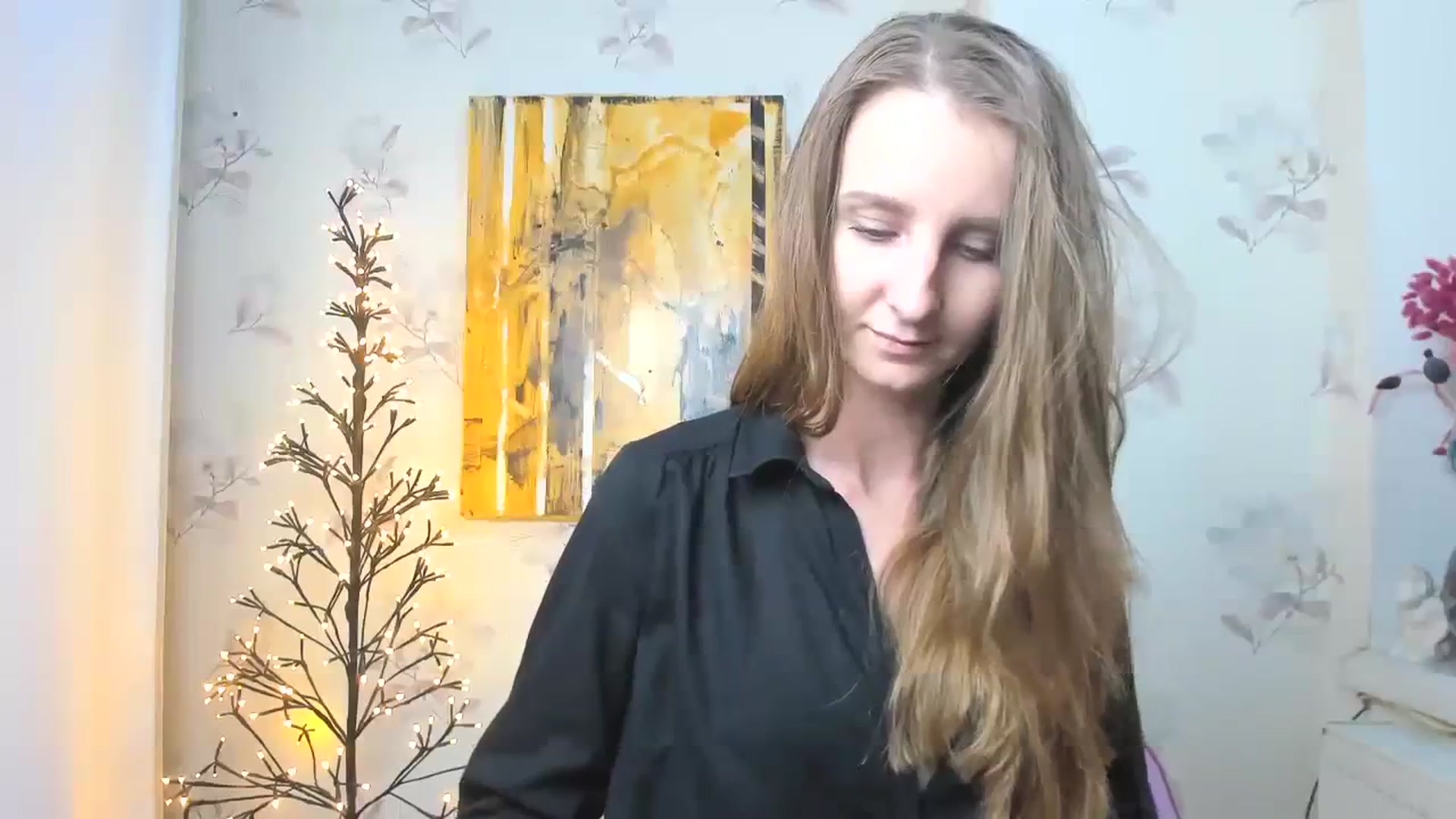 Gallery image thumbnail from ChristinaVi's myfreecams stream on, 10/24/2023, 09:50 image 10 of 20