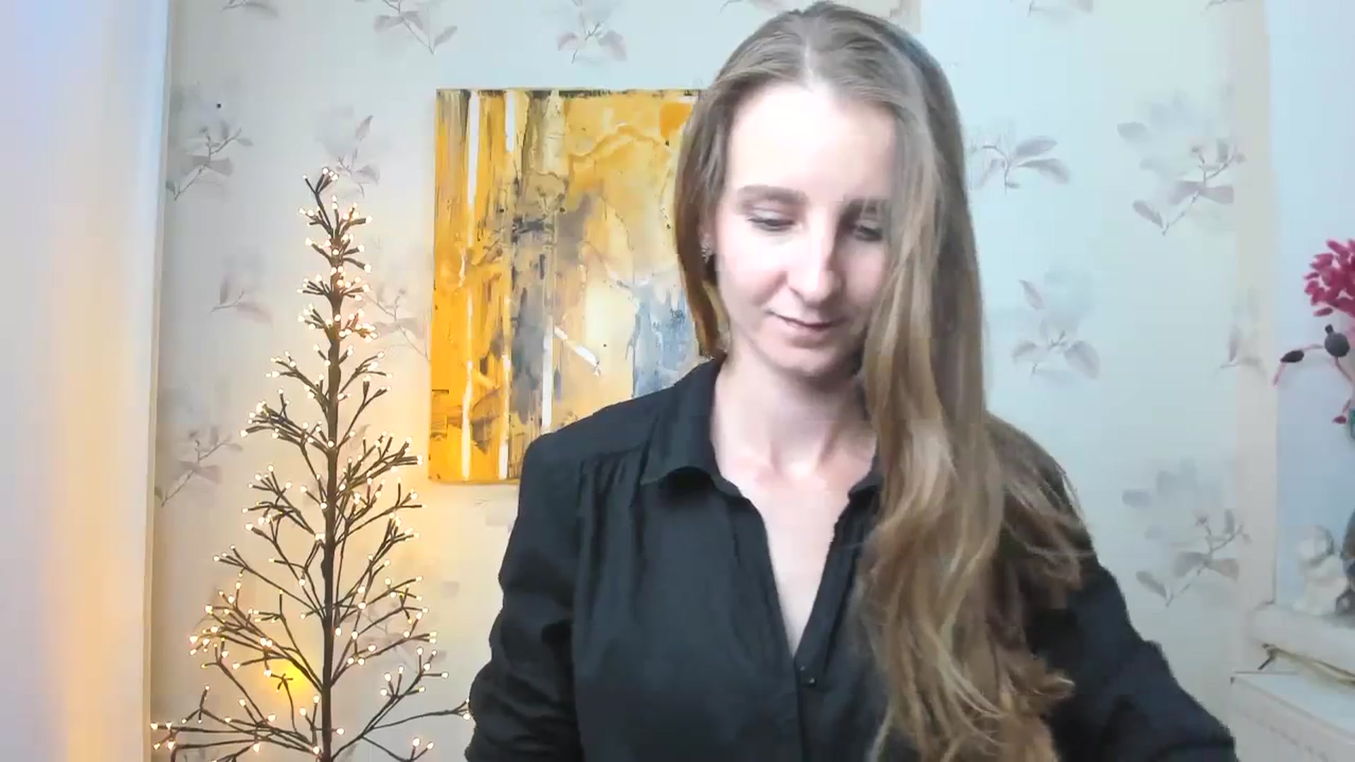 Gallery image thumbnail from ChristinaVi's myfreecams stream on, 10/24/2023, 09:50 image 5 of 20