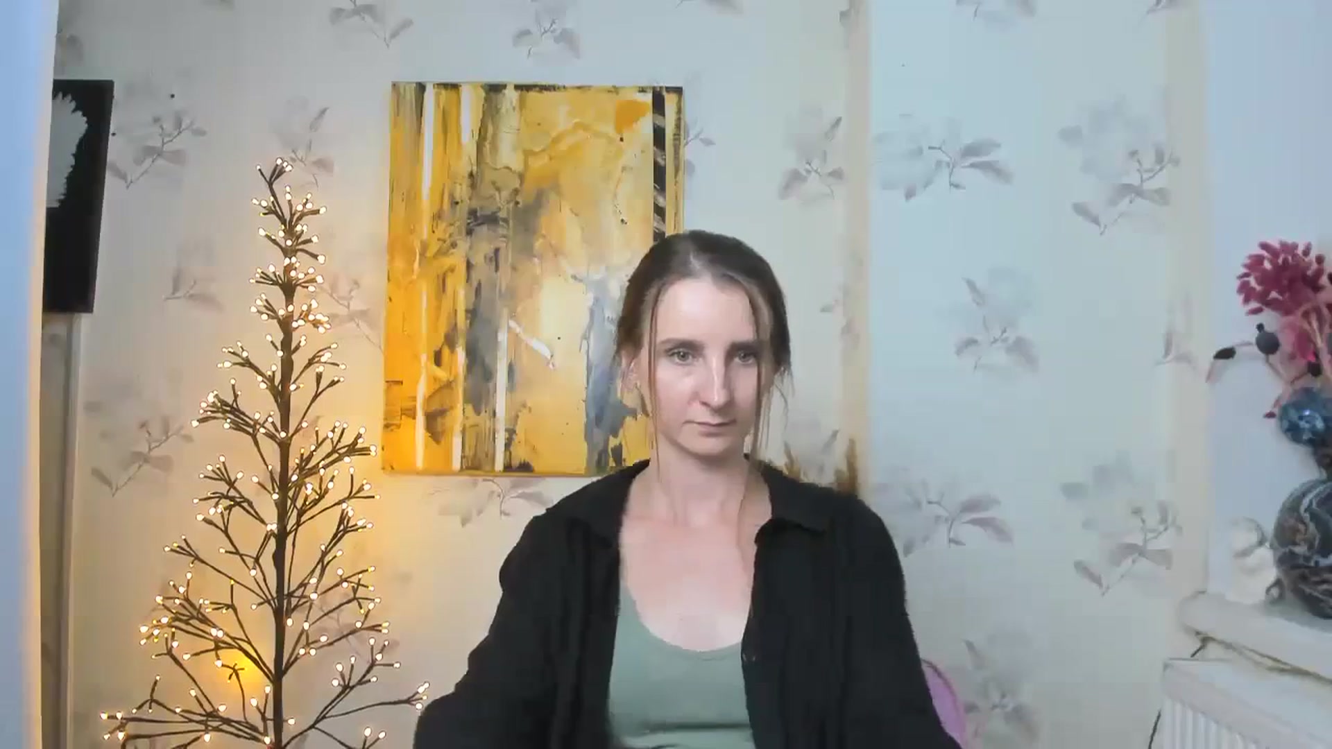 Gallery image thumbnail from ChristinaVi's myfreecams stream on, 10/24/2023, 12:09 image 2 of 20