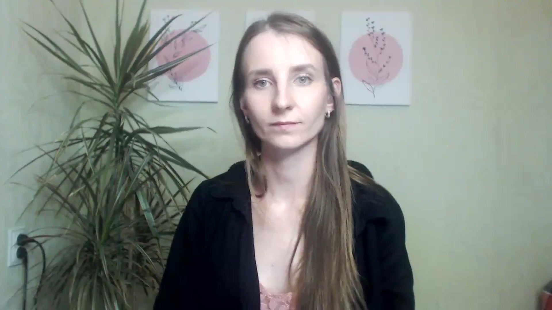 Gallery image thumbnail from ChristinaVi's myfreecams stream on, 10/26/2023, 15:31 image 12 of 20