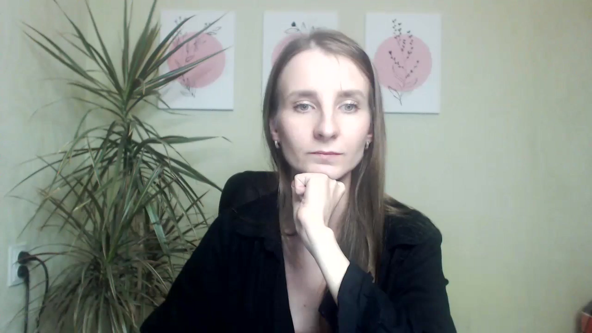 Gallery image thumbnail from ChristinaVi's myfreecams stream on, 10/26/2023, 15:31 image 19 of 20
