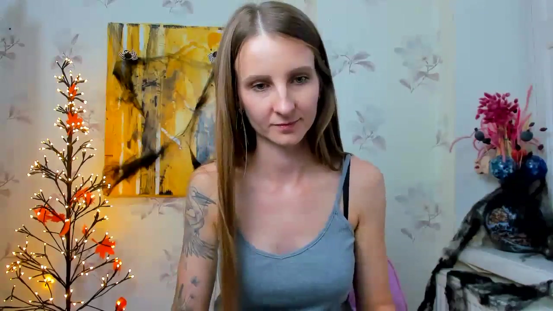 Gallery image thumbnail from ChristinaVi's myfreecams stream on, 10/29/2023, 14:07 image 8 of 20