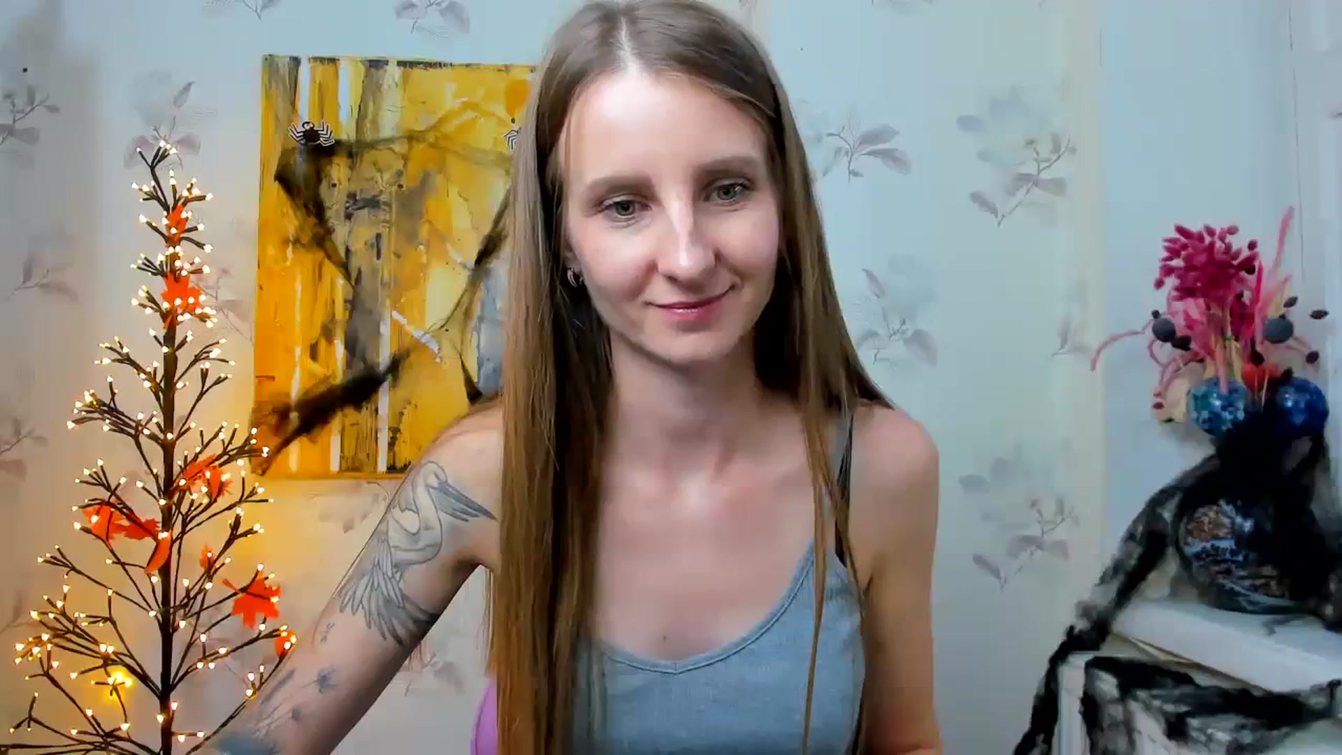 Gallery image thumbnail from ChristinaVi's myfreecams stream on, 10/29/2023, 14:07 image 4 of 20