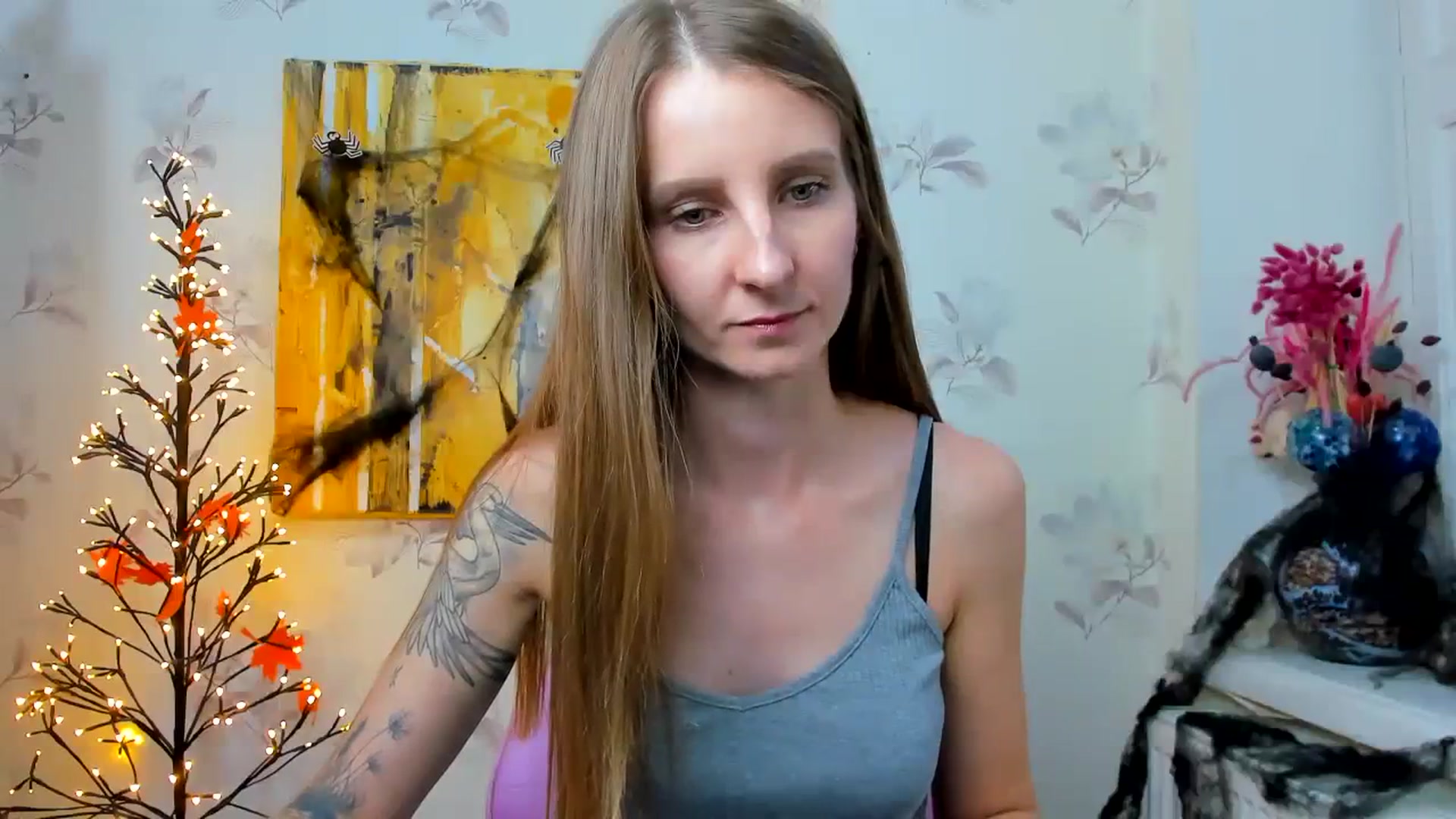 Gallery image thumbnail from ChristinaVi's myfreecams stream on, 10/29/2023, 14:07 image 2 of 20