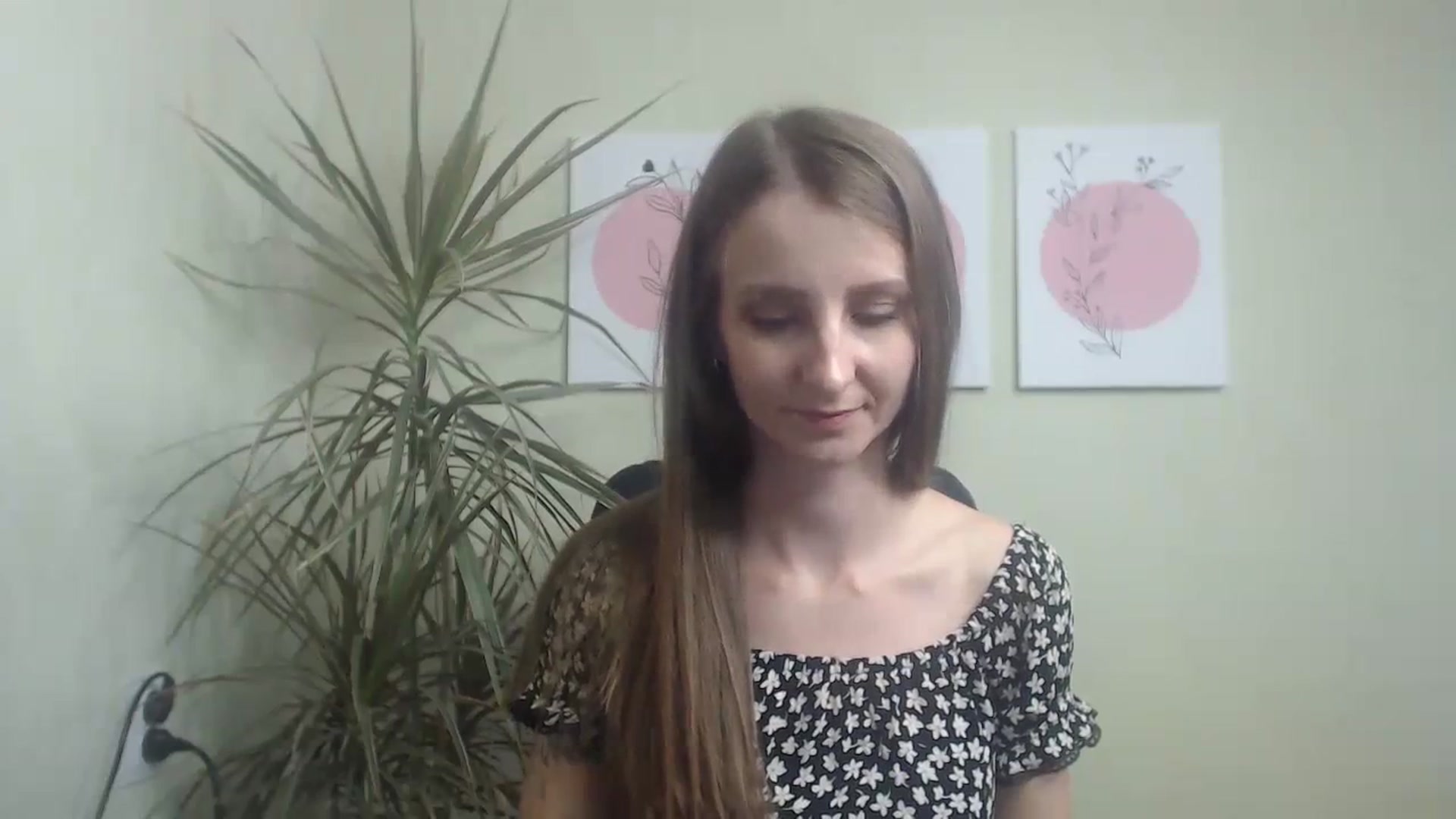 Gallery image thumbnail from ChristinaVi's myfreecams stream on, 10/31/2023, 11:01 image 20 of 20
