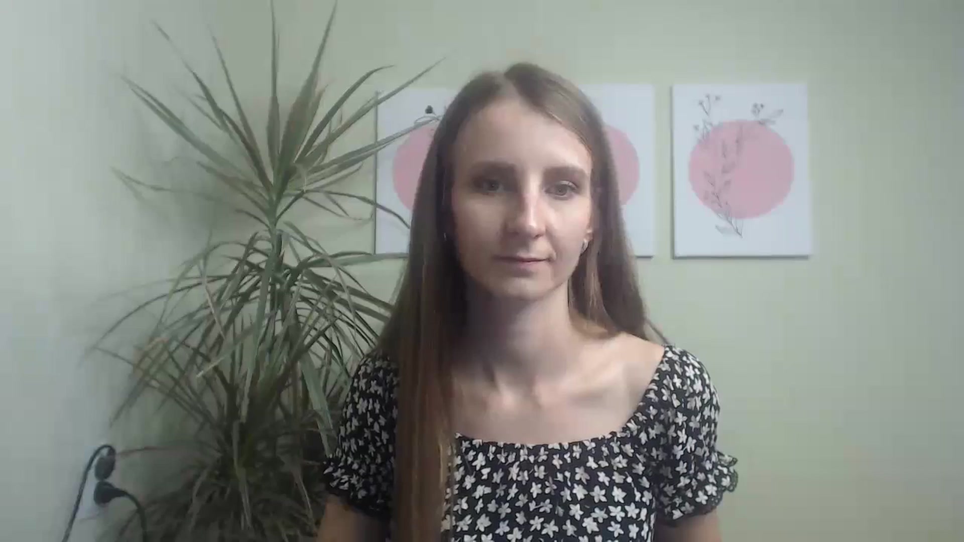 Gallery image thumbnail from ChristinaVi's myfreecams stream on, 10/31/2023, 11:01 image 9 of 20