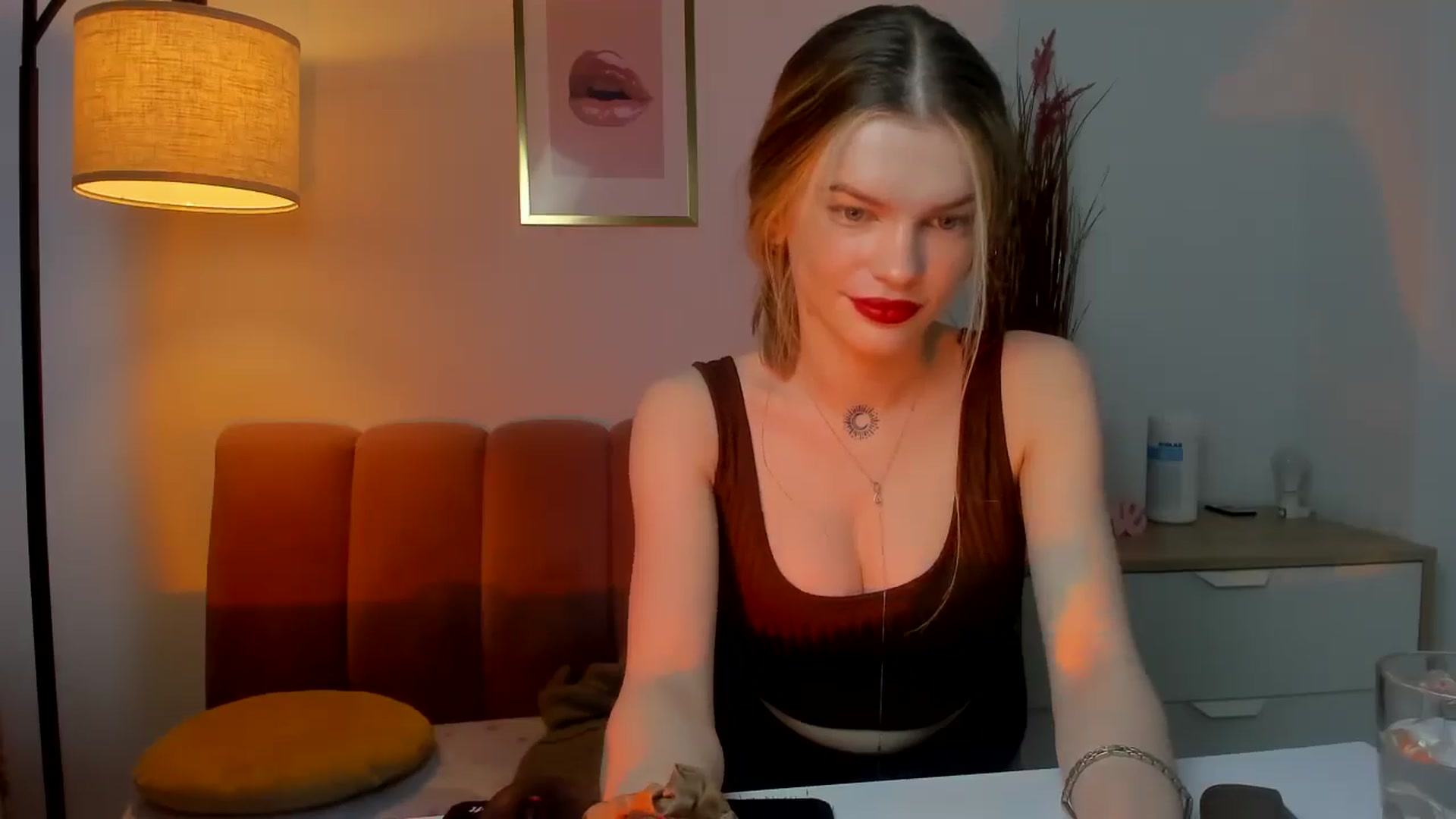 Gallery image thumbnail from ChristinaWave's myfreecams stream on, 12/14/2025, 09:42 image 7 of 20