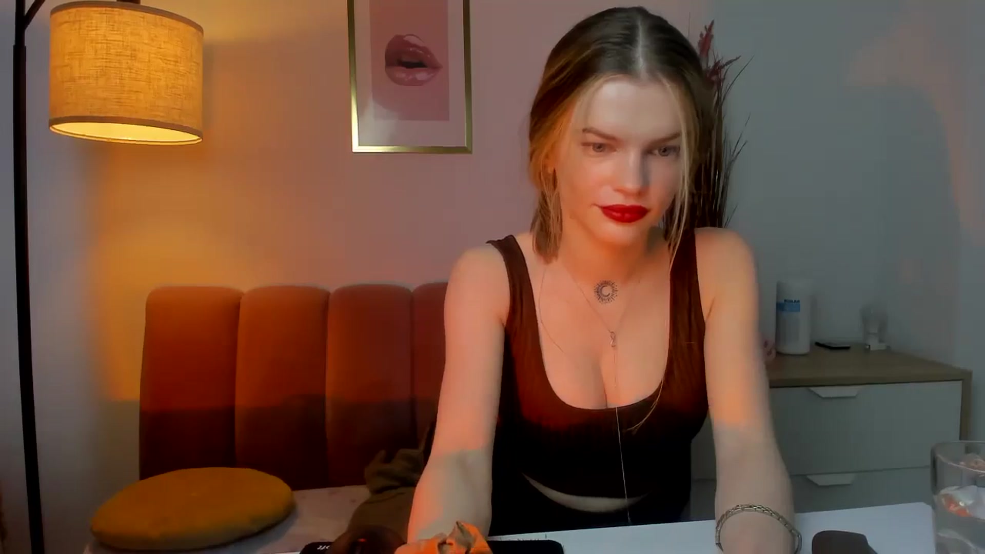 Gallery image thumbnail from ChristinaWave's myfreecams stream on, 12/14/2025, 09:42 image 8 of 20