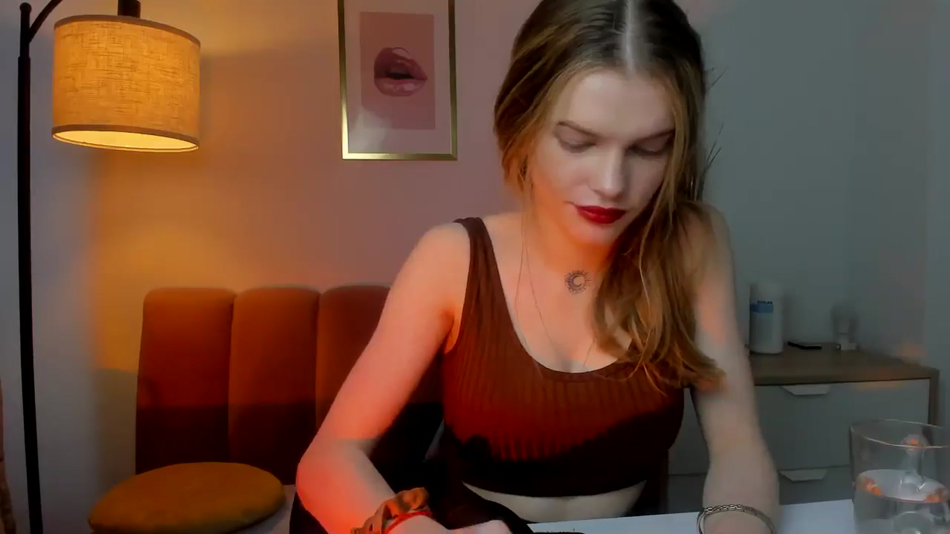 Gallery image thumbnail from ChristinaWave's myfreecams stream on, 12/14/2025, 12:14 image 17 of 20