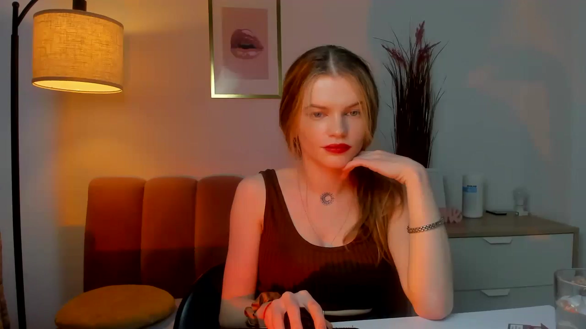 Gallery image thumbnail from ChristinaWave's myfreecams stream on, 12/14/2025, 12:14 image 5 of 20