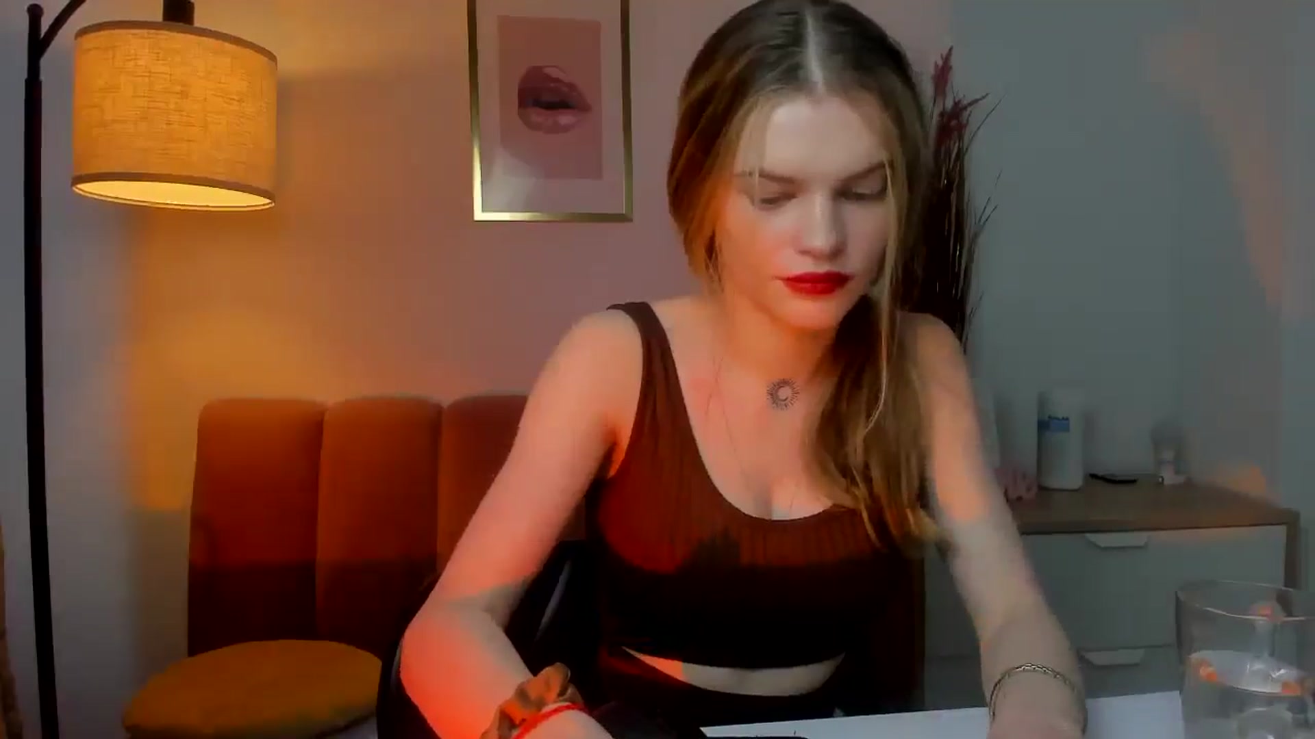 Gallery image thumbnail from ChristinaWave's myfreecams stream on, 12/14/2025, 12:40 image 2 of 20