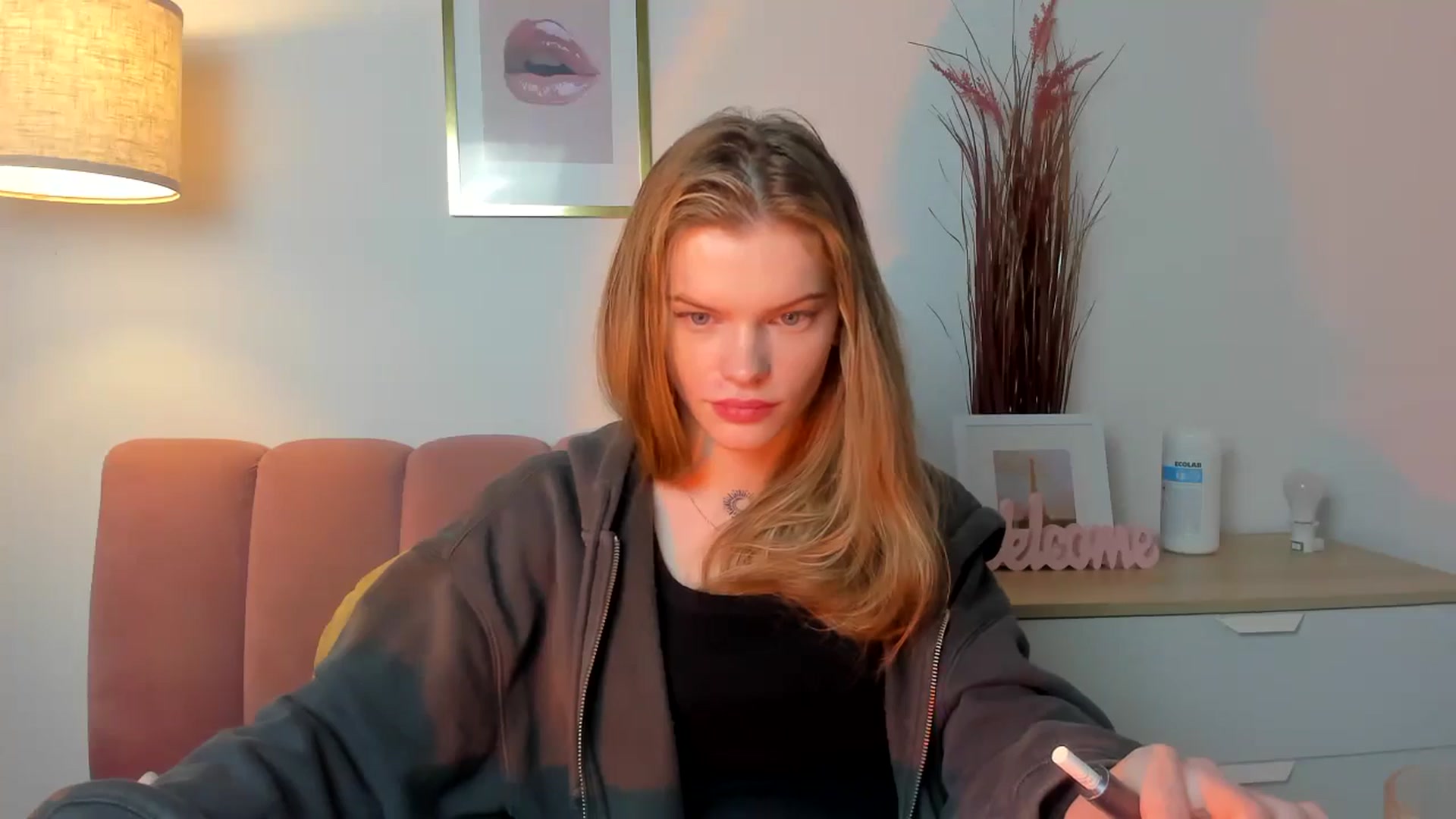 Gallery image thumbnail from ChristinaWave's myfreecams stream on, 12/16/2025, 17:35 image 7 of 20
