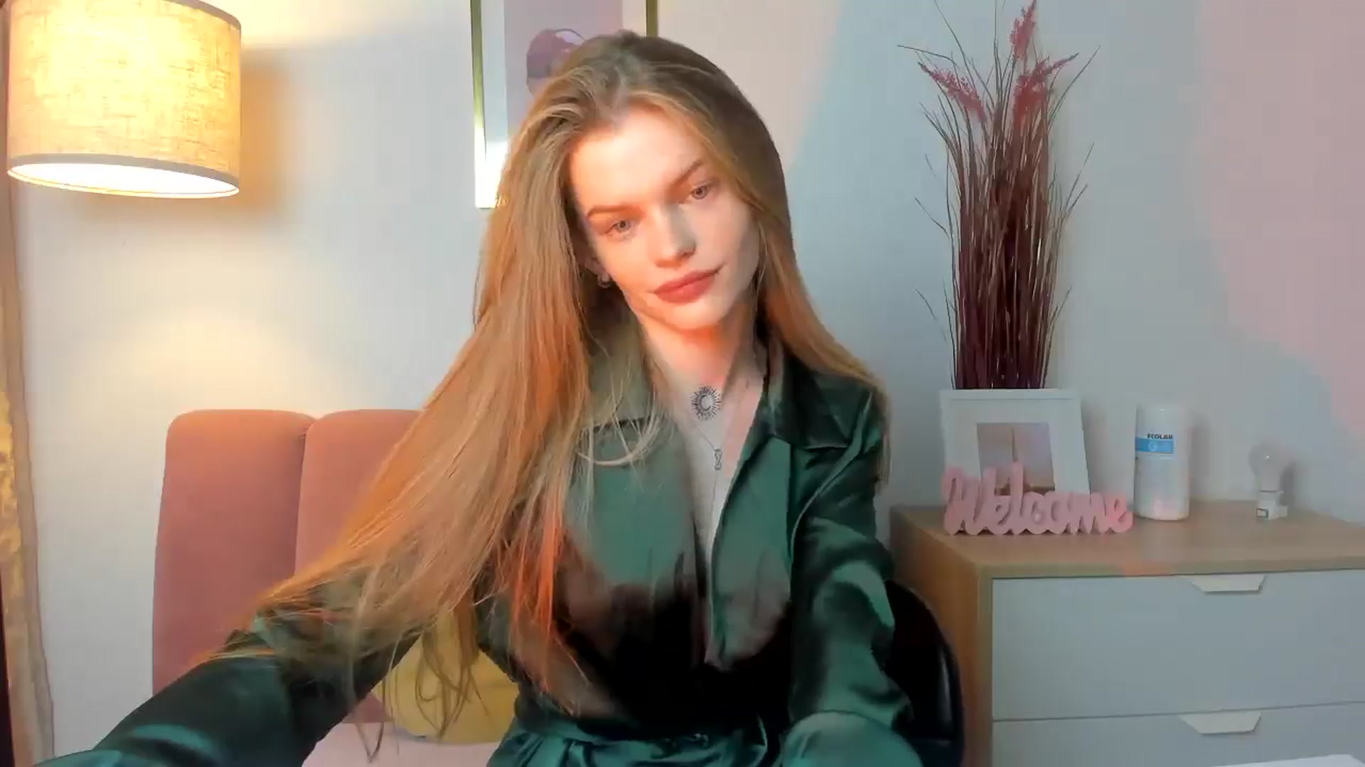 Gallery image thumbnail from ChristinaWave's myfreecams stream on, 12/17/2025, 12:33 image 14 of 20