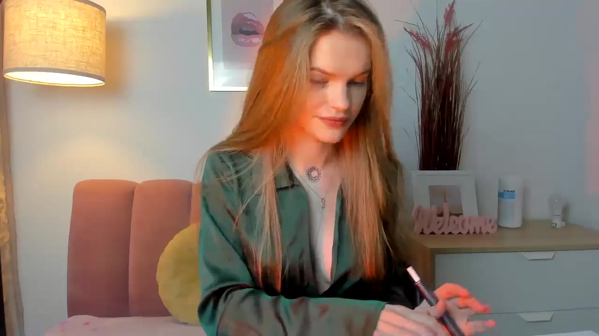 Gallery image thumbnail from ChristinaWave's myfreecams stream on, 12/17/2025, 12:33 image 11 of 20