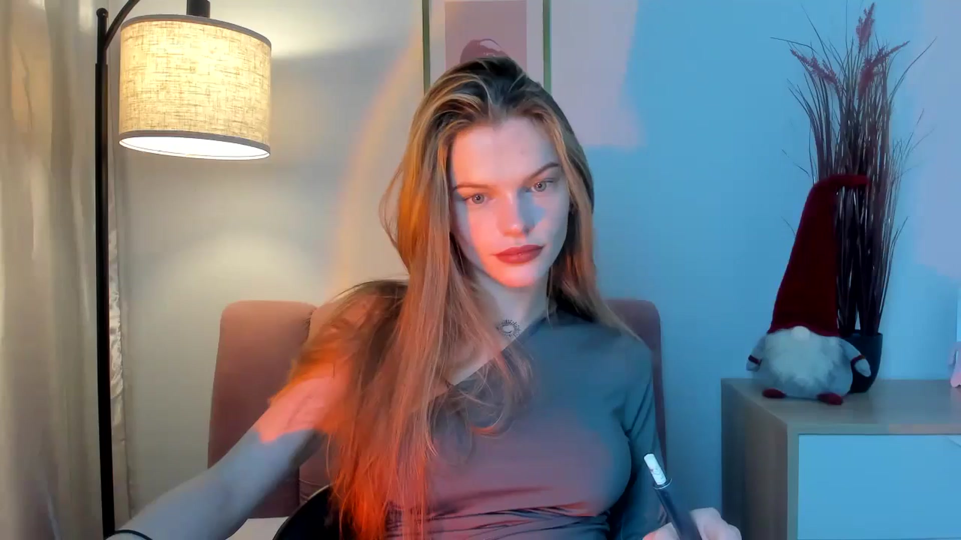 Gallery image thumbnail from ChristinaWave's myfreecams stream on, 12/20/2025, 10:06 image 12 of 20