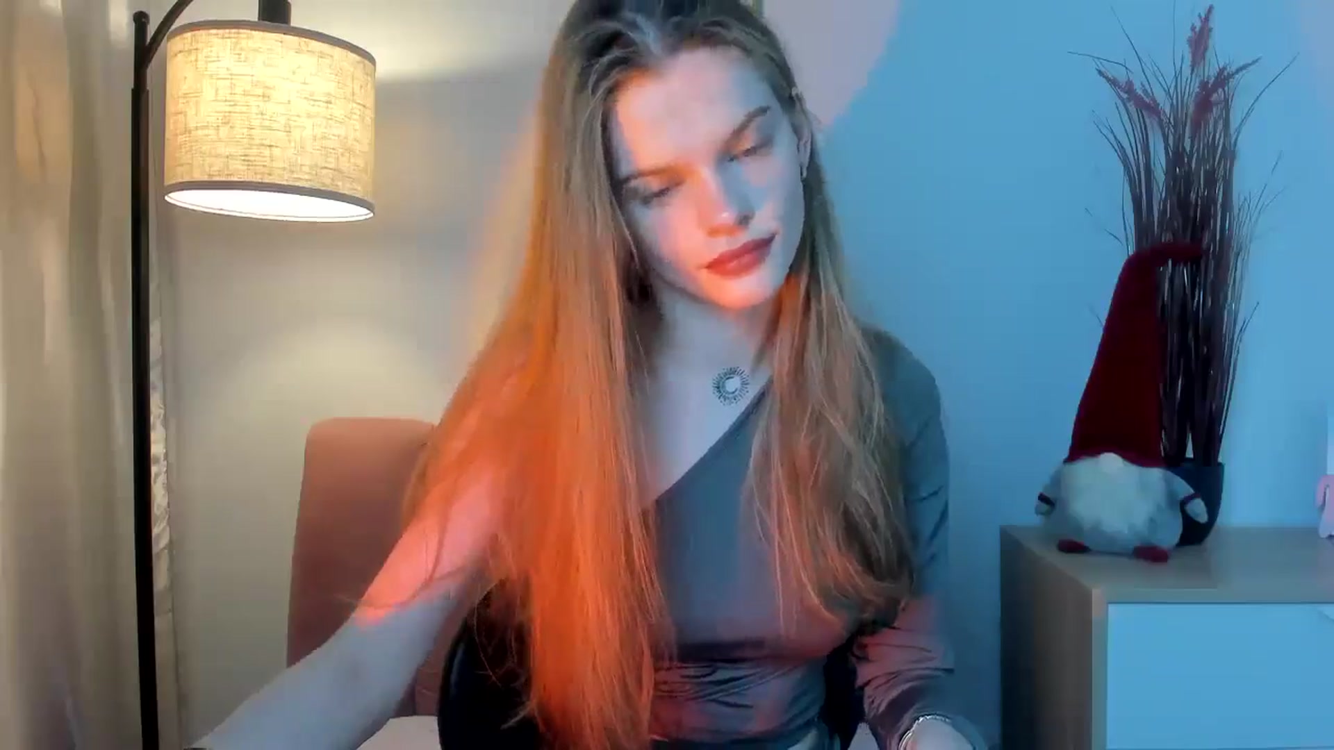 Gallery image thumbnail from ChristinaWave's myfreecams stream on, 12/20/2025, 10:06 image 4 of 20