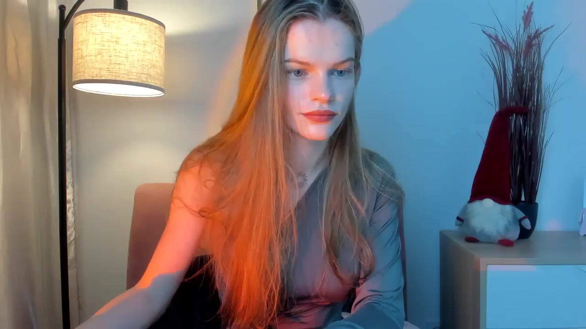 Gallery image thumbnail from ChristinaWave's myfreecams stream on, 12/20/2025, 10:06 image 19 of 20