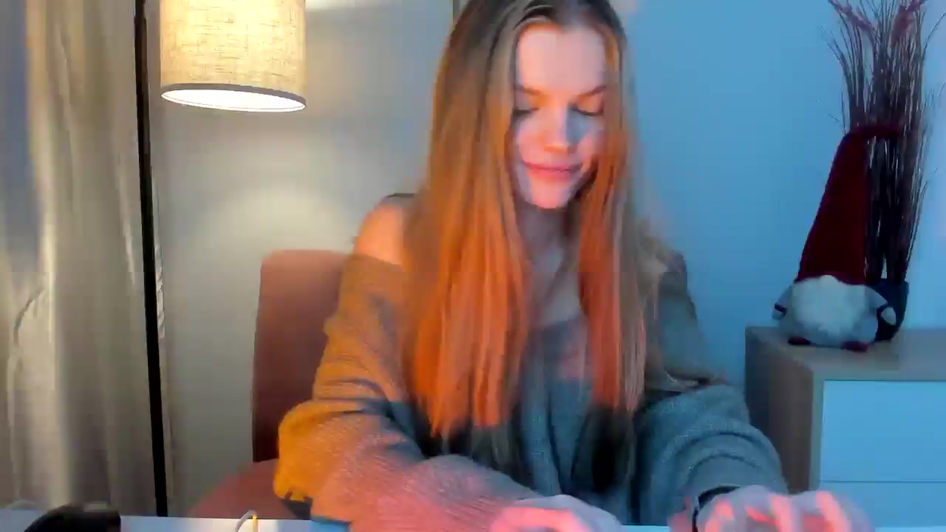 Gallery image thumbnail from ChristinaWave's myfreecams stream on, 12/23/2025, 11:18 image 18 of 20
