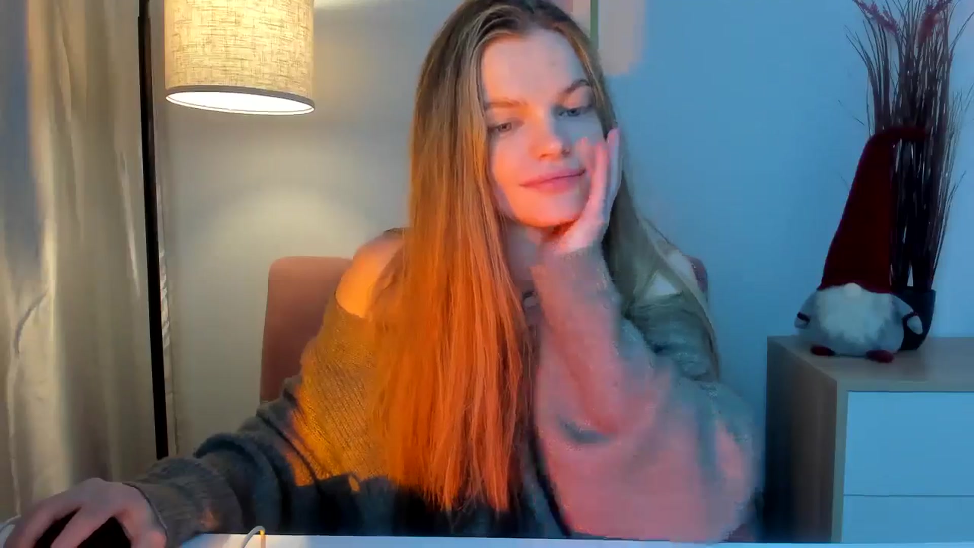 Gallery image thumbnail from ChristinaWave's myfreecams stream on, 12/23/2025, 11:18 image 19 of 20