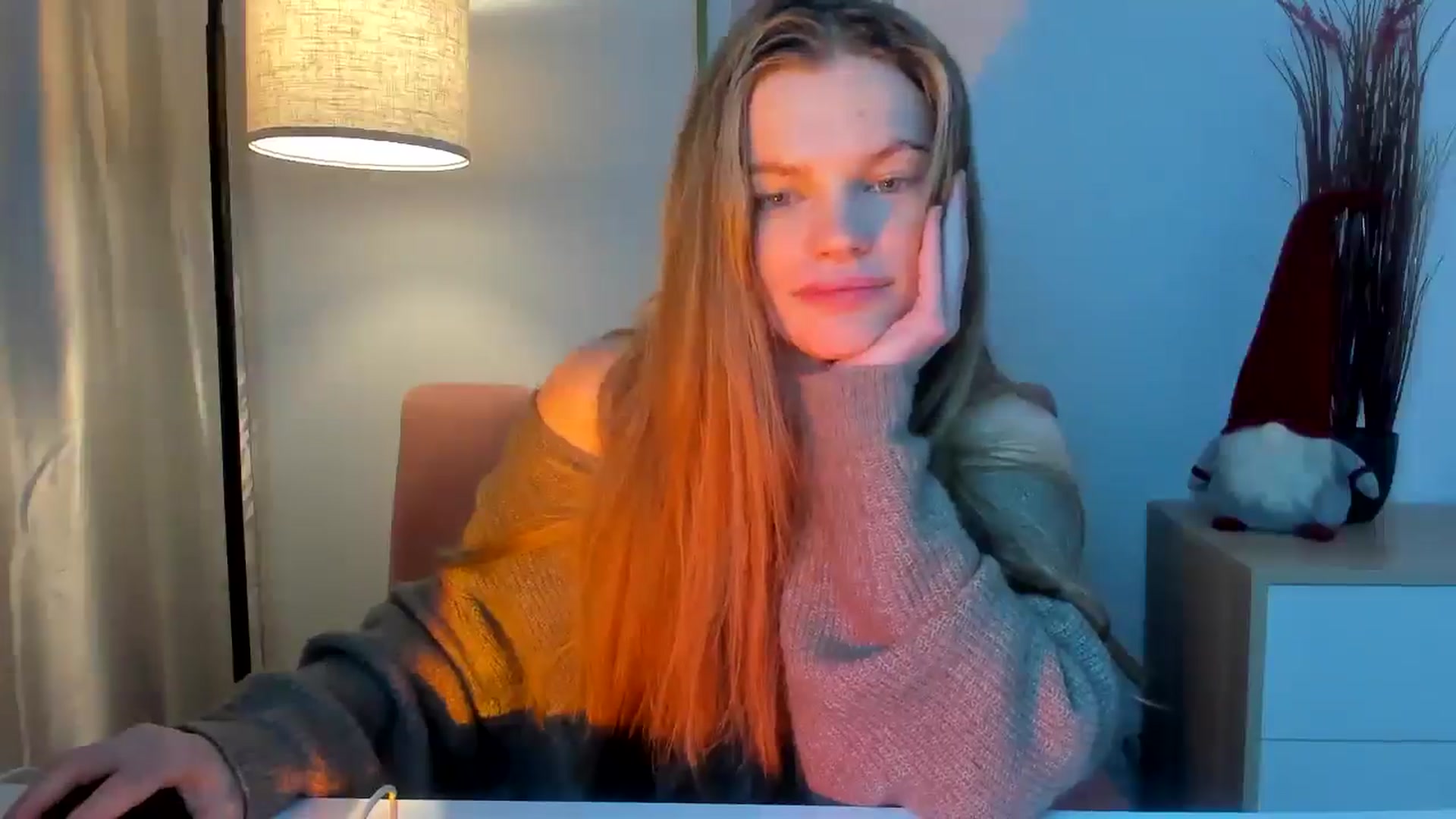 Gallery image thumbnail from ChristinaWave's myfreecams stream on, 12/23/2025, 11:18 image 13 of 20