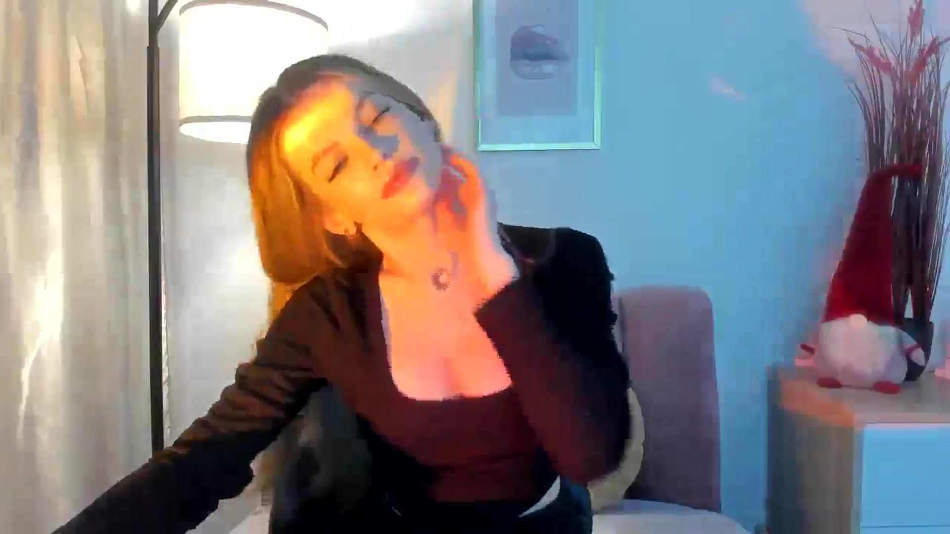 Gallery image thumbnail from ChristinaWave's myfreecams stream on, 12/27/2025, 10:29 image 14 of 20