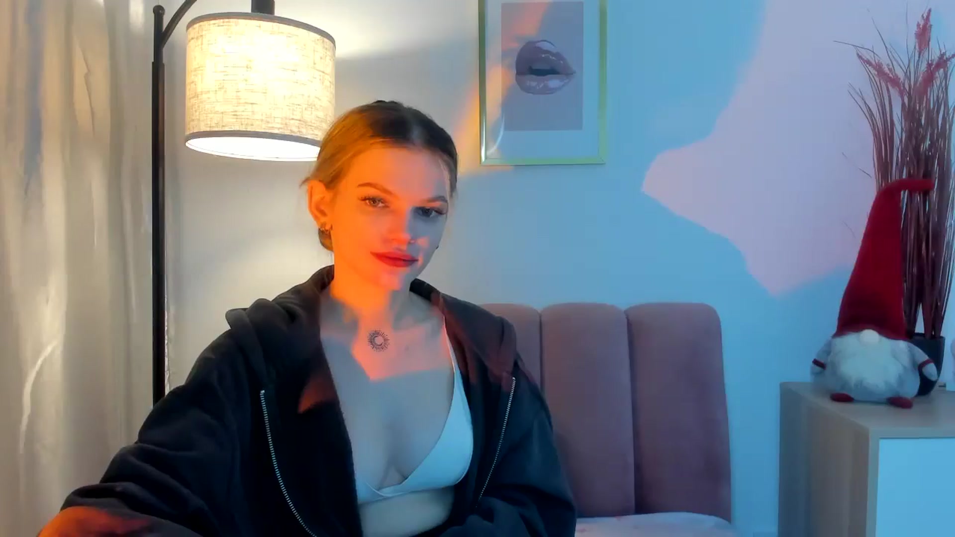 Gallery image thumbnail from ChristinaWave's myfreecams stream on, 12/28/2025, 10:54 image 3 of 20
