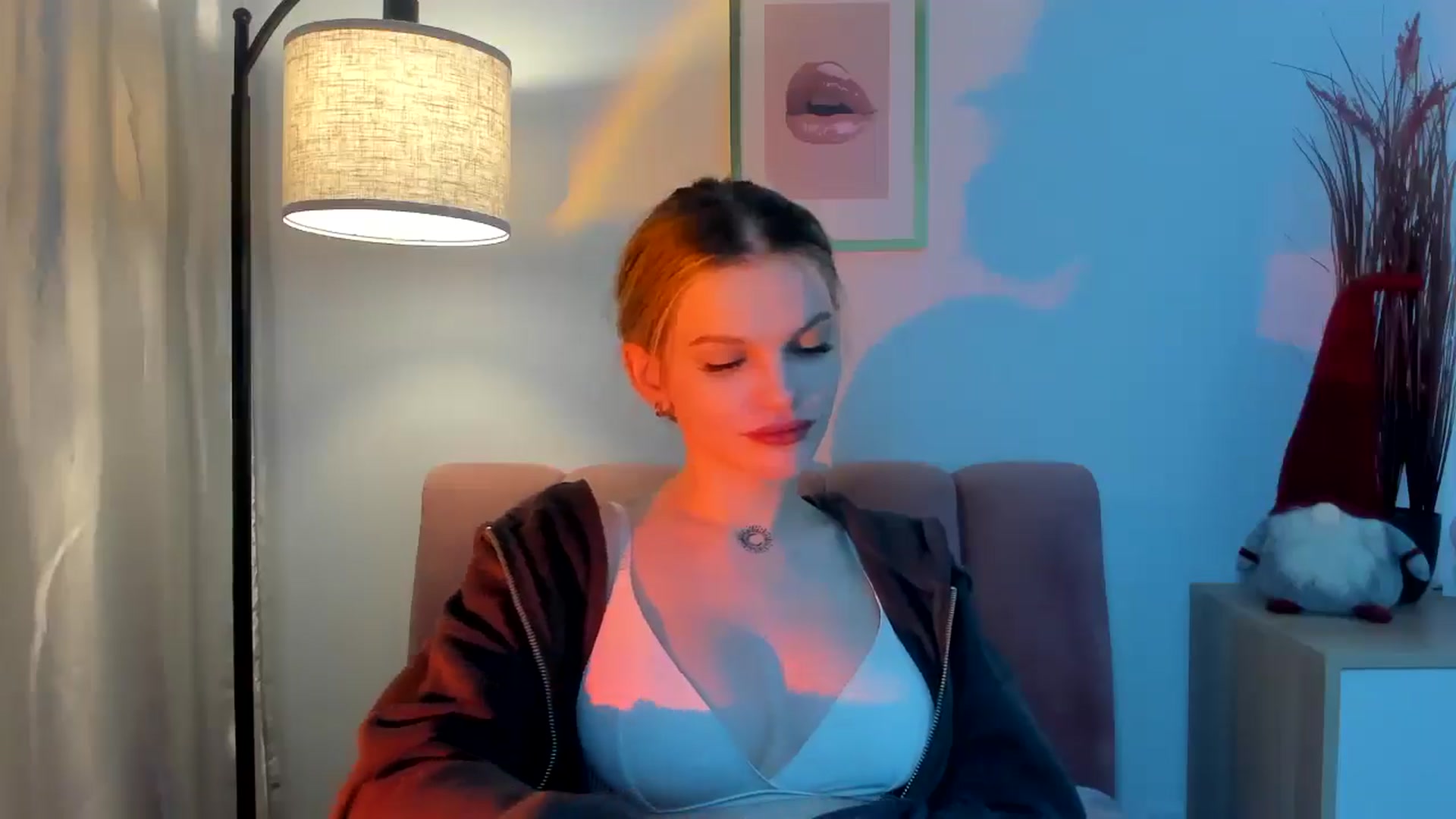 Gallery image thumbnail from ChristinaWave's myfreecams stream on, 12/28/2025, 10:54 image 19 of 20
