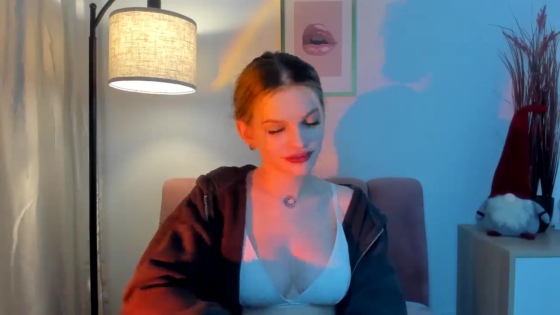 Gallery image thumbnail from ChristinaWave's myfreecams stream on, 12/28/2025, 10:54 image 10 of 20