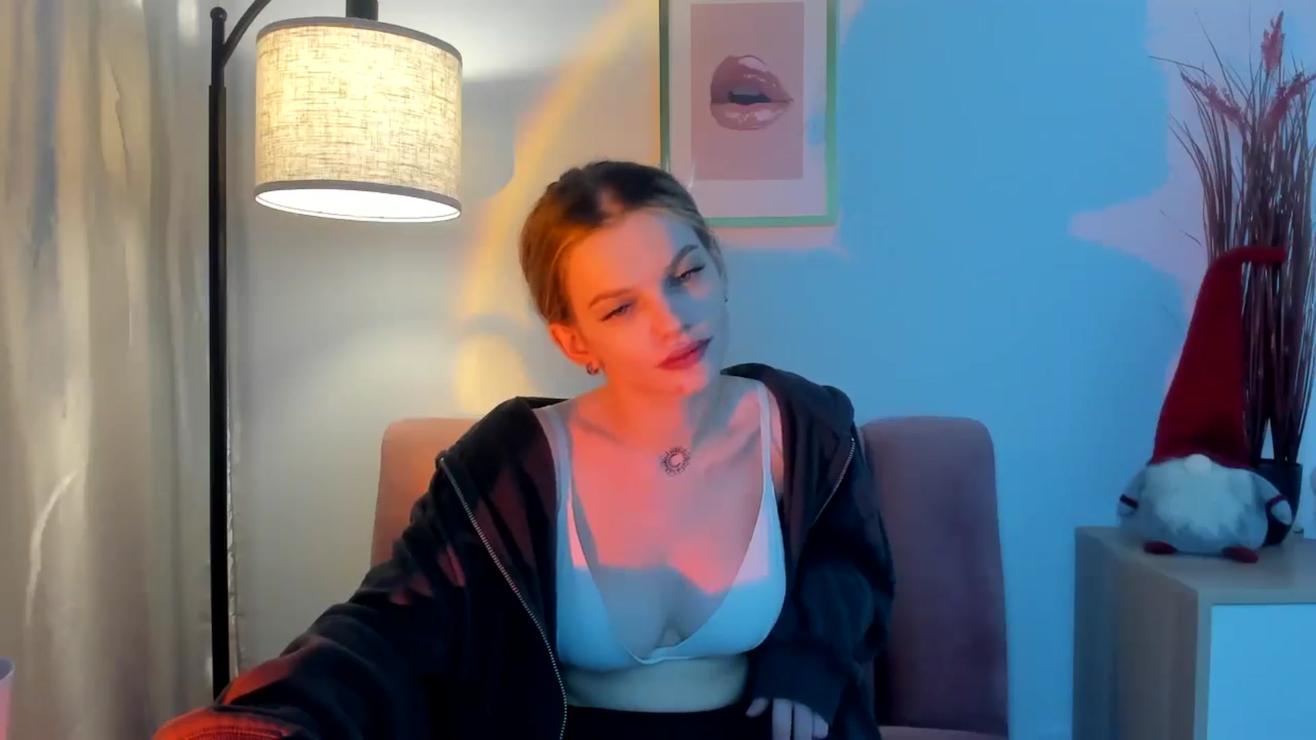Gallery image thumbnail from ChristinaWave's myfreecams stream on, 12/28/2025, 12:07 image 19 of 20