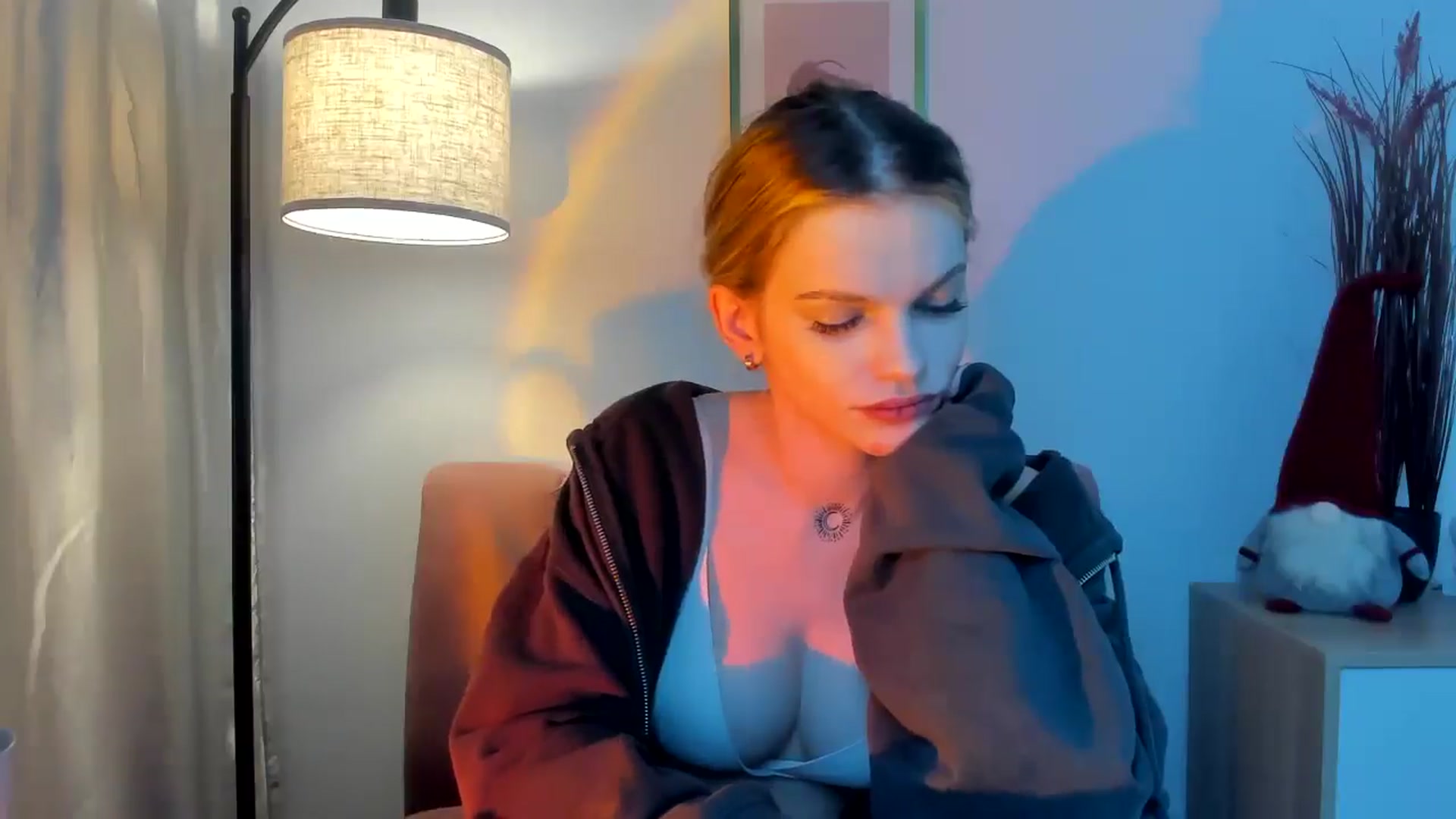 Gallery image thumbnail from ChristinaWave's myfreecams stream on, 12/28/2025, 12:07 image 16 of 20