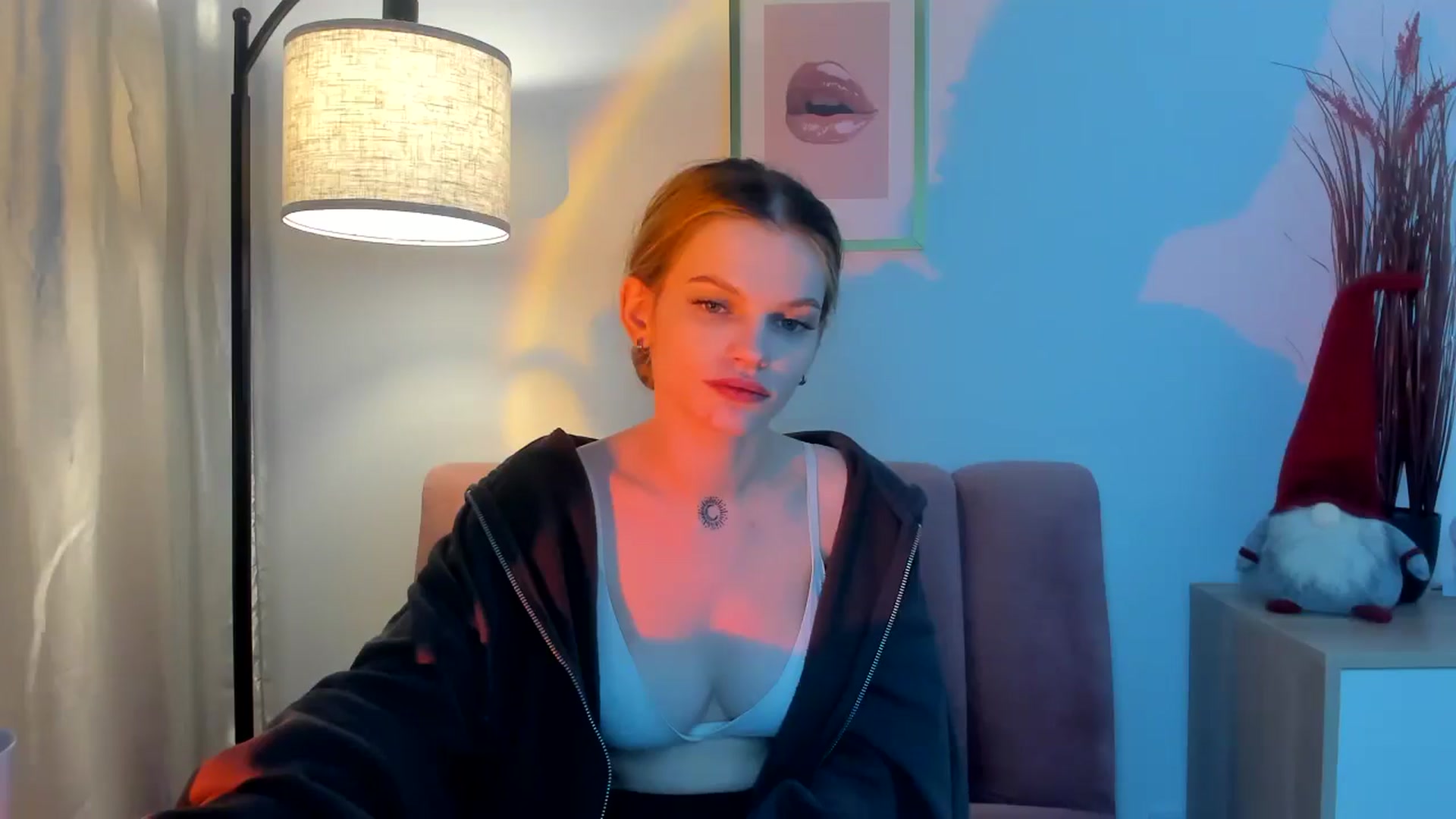 Gallery image thumbnail from ChristinaWave's myfreecams stream on, 12/28/2025, 12:07 image 10 of 20