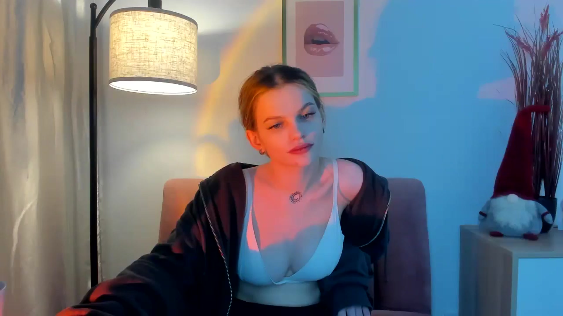 Gallery image thumbnail from ChristinaWave's myfreecams stream on, 12/28/2025, 12:07 image 14 of 20