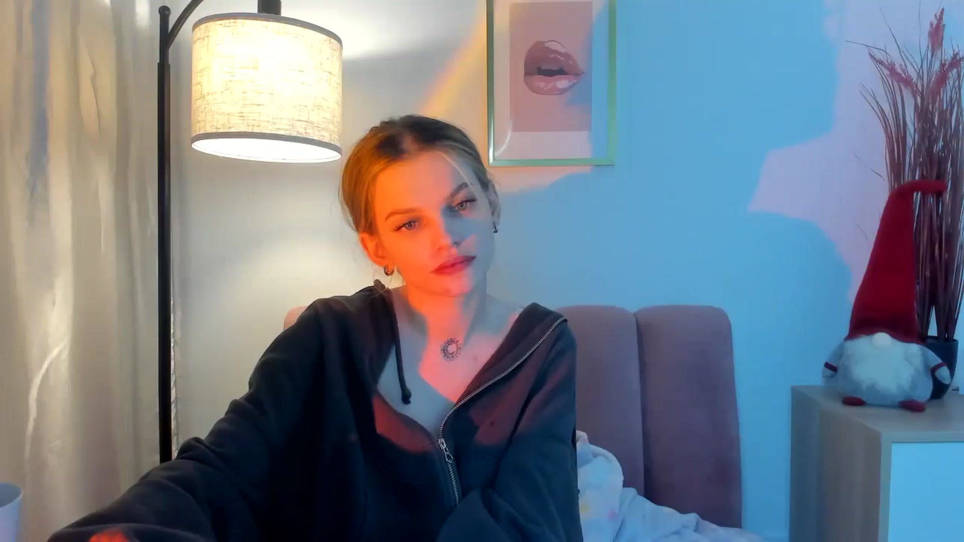 Gallery image thumbnail from ChristinaWave's myfreecams stream on, 12/28/2025, 13:18 image 5 of 20