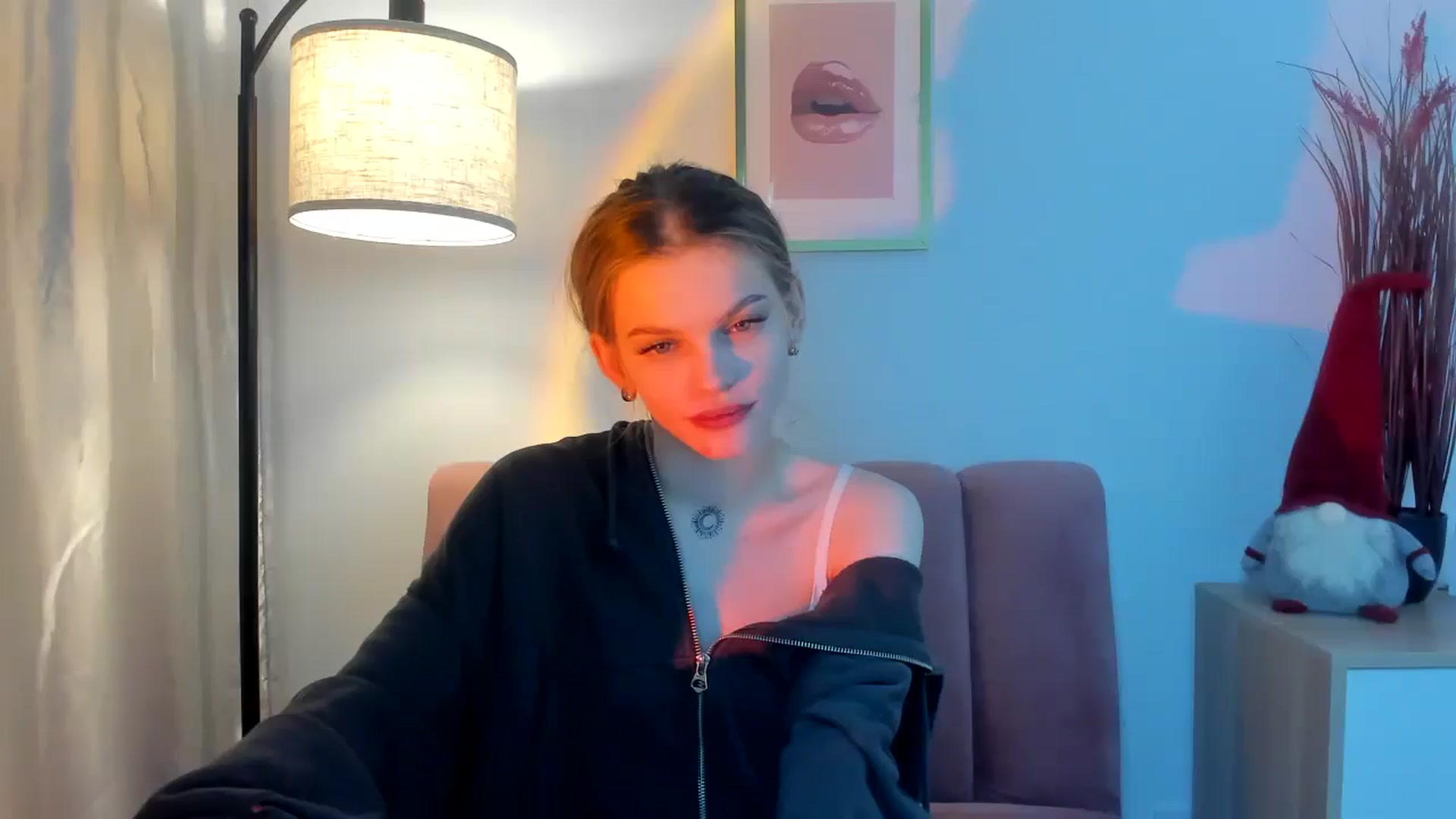 Gallery image thumbnail from ChristinaWave's myfreecams stream on, 12/28/2025, 13:18 image 12 of 20