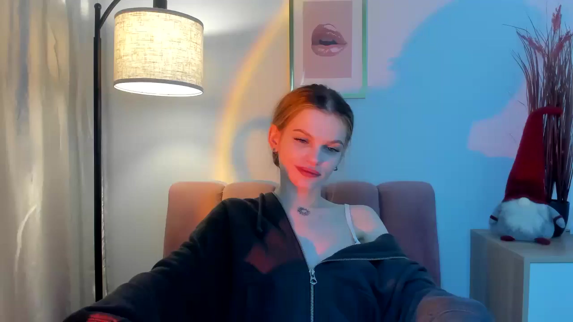 Gallery image thumbnail from ChristinaWave's myfreecams stream on, 12/28/2025, 13:18 image 9 of 20