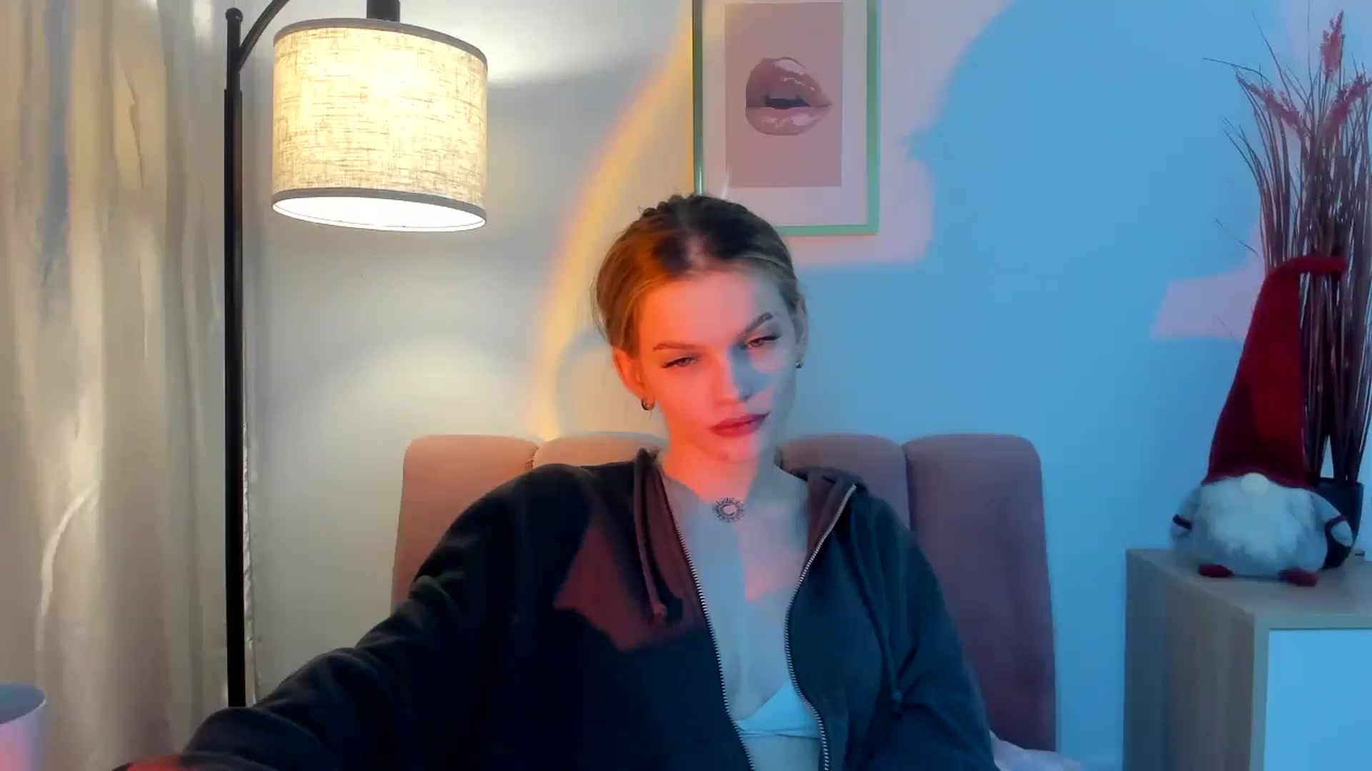 Gallery image thumbnail from ChristinaWave's myfreecams stream on, 12/28/2025, 13:18 image 2 of 20