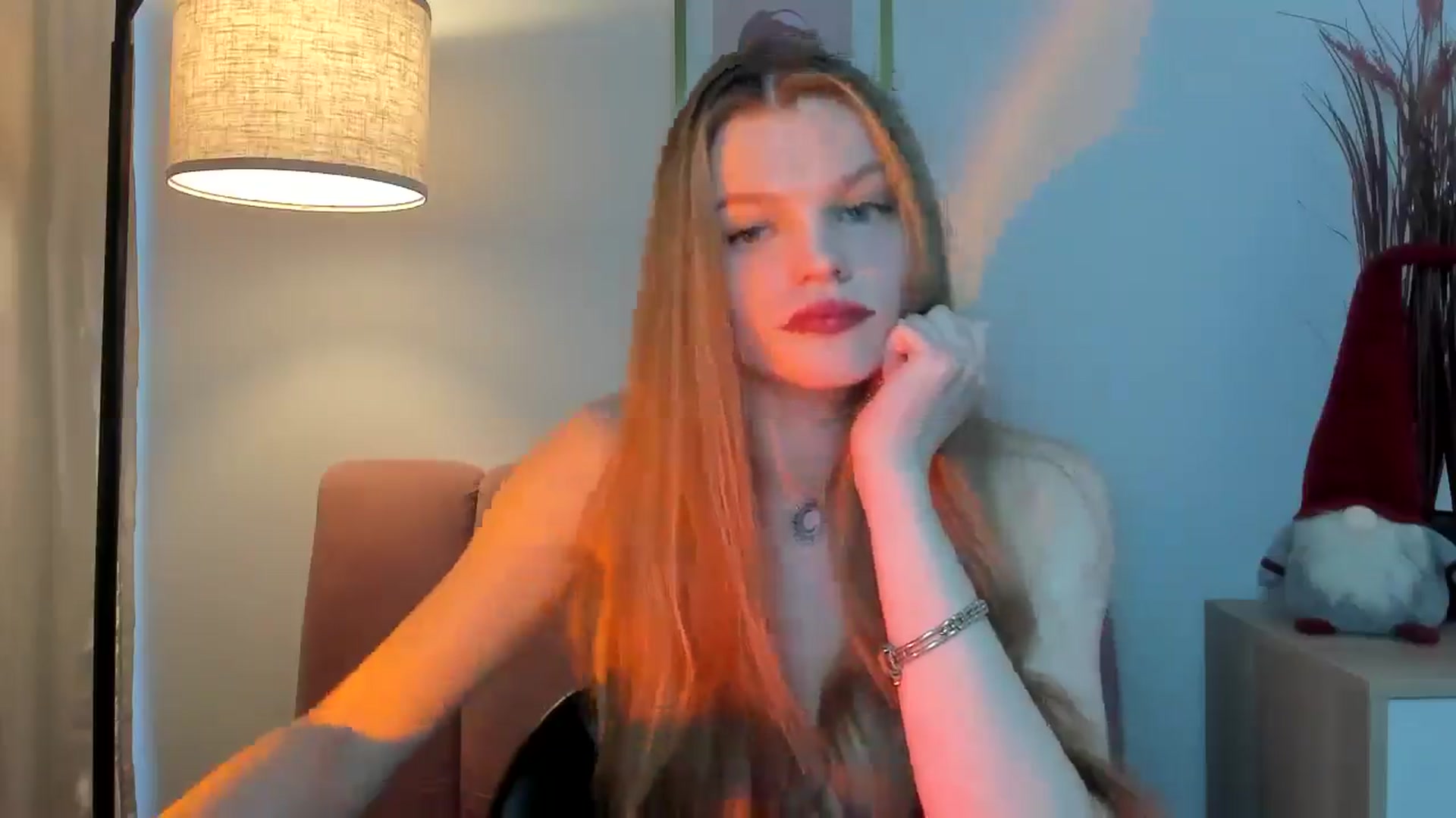 Gallery image thumbnail from ChristinaWave's myfreecams stream on, 12/30/2025, 11:32 image 15 of 20