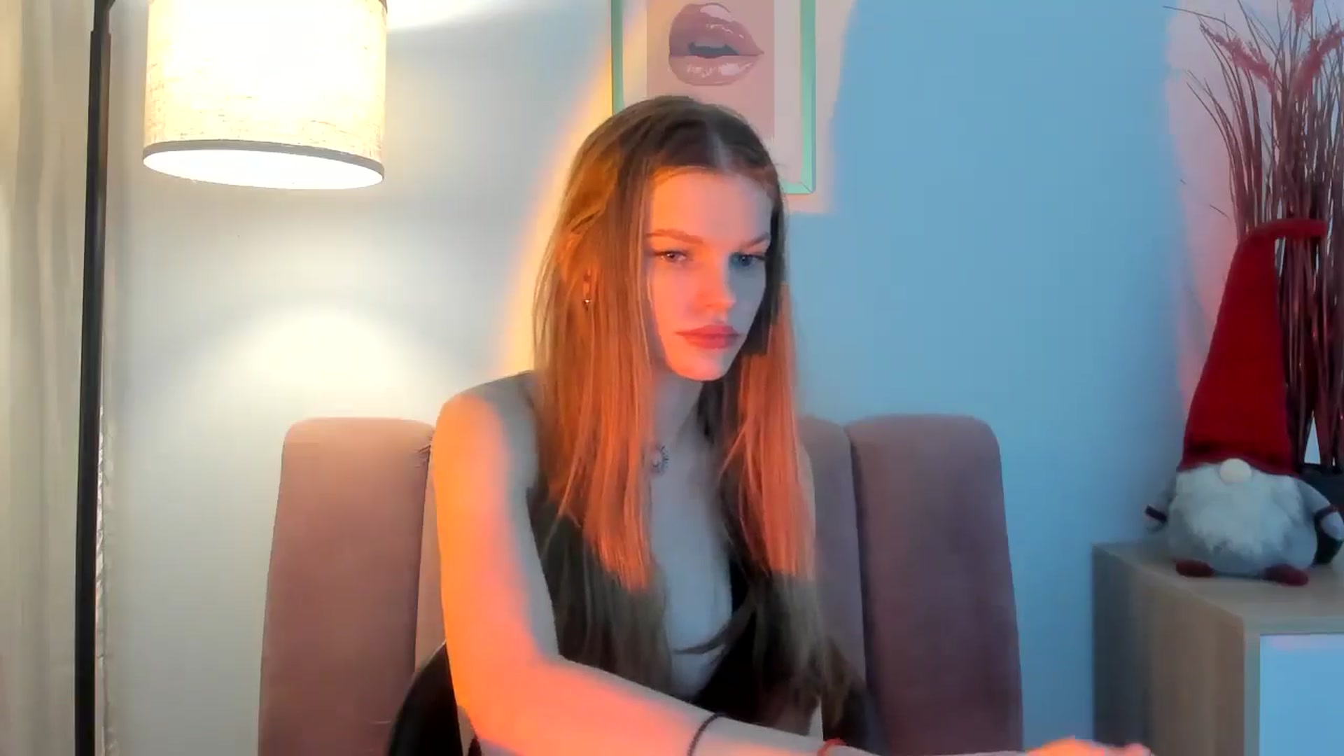 Gallery image thumbnail from ChristinaWave's myfreecams stream on, 12/31/2025, 09:57 image 9 of 20