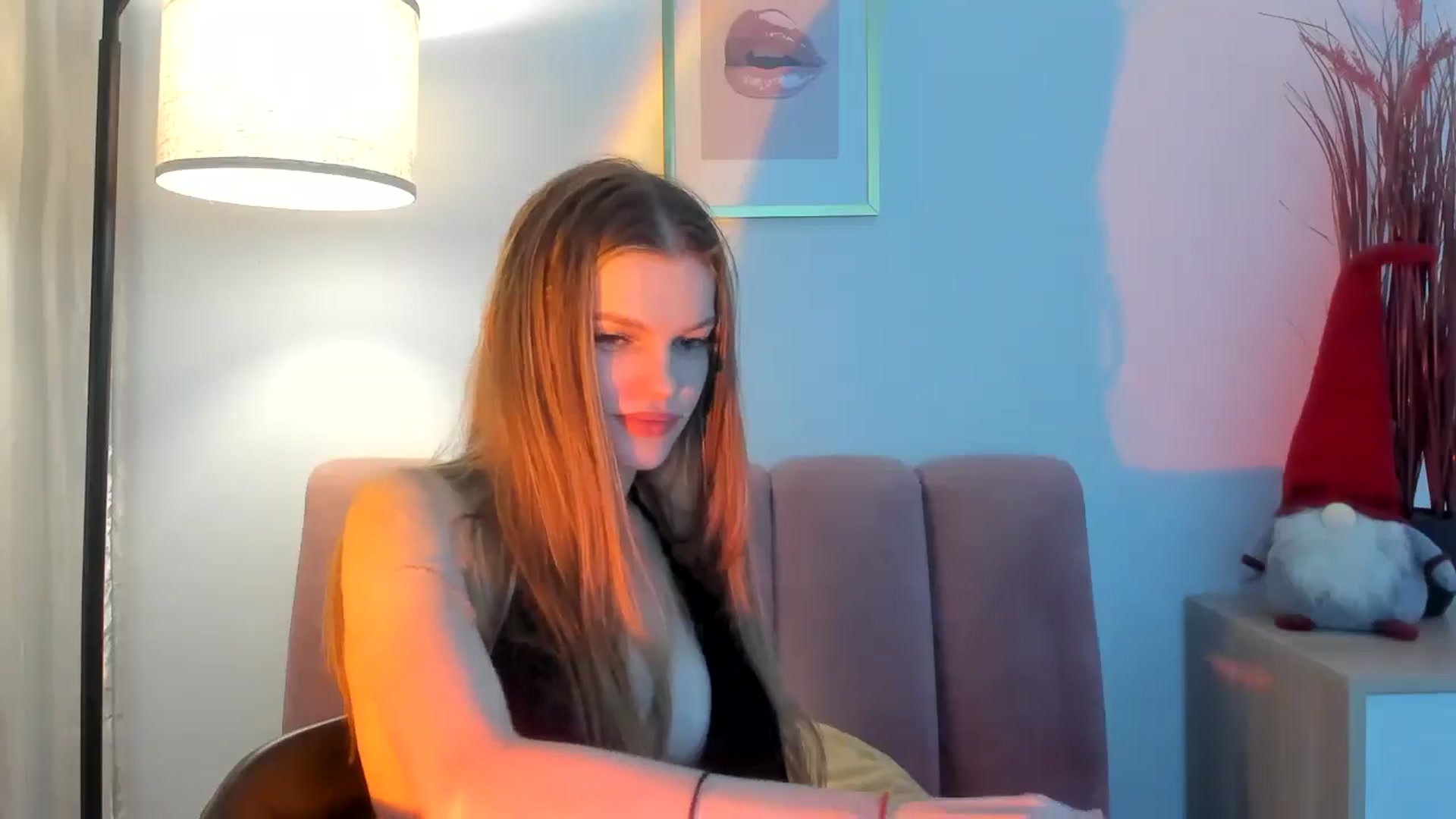 Gallery image thumbnail from ChristinaWave's myfreecams stream on, 12/31/2025, 10:43 image 13 of 20