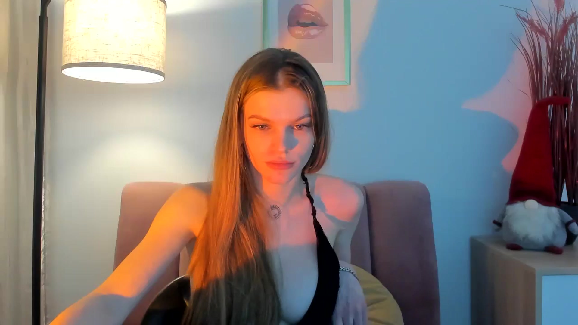Gallery image thumbnail from ChristinaWave's myfreecams stream on, 12/31/2025, 12:09 image 8 of 20