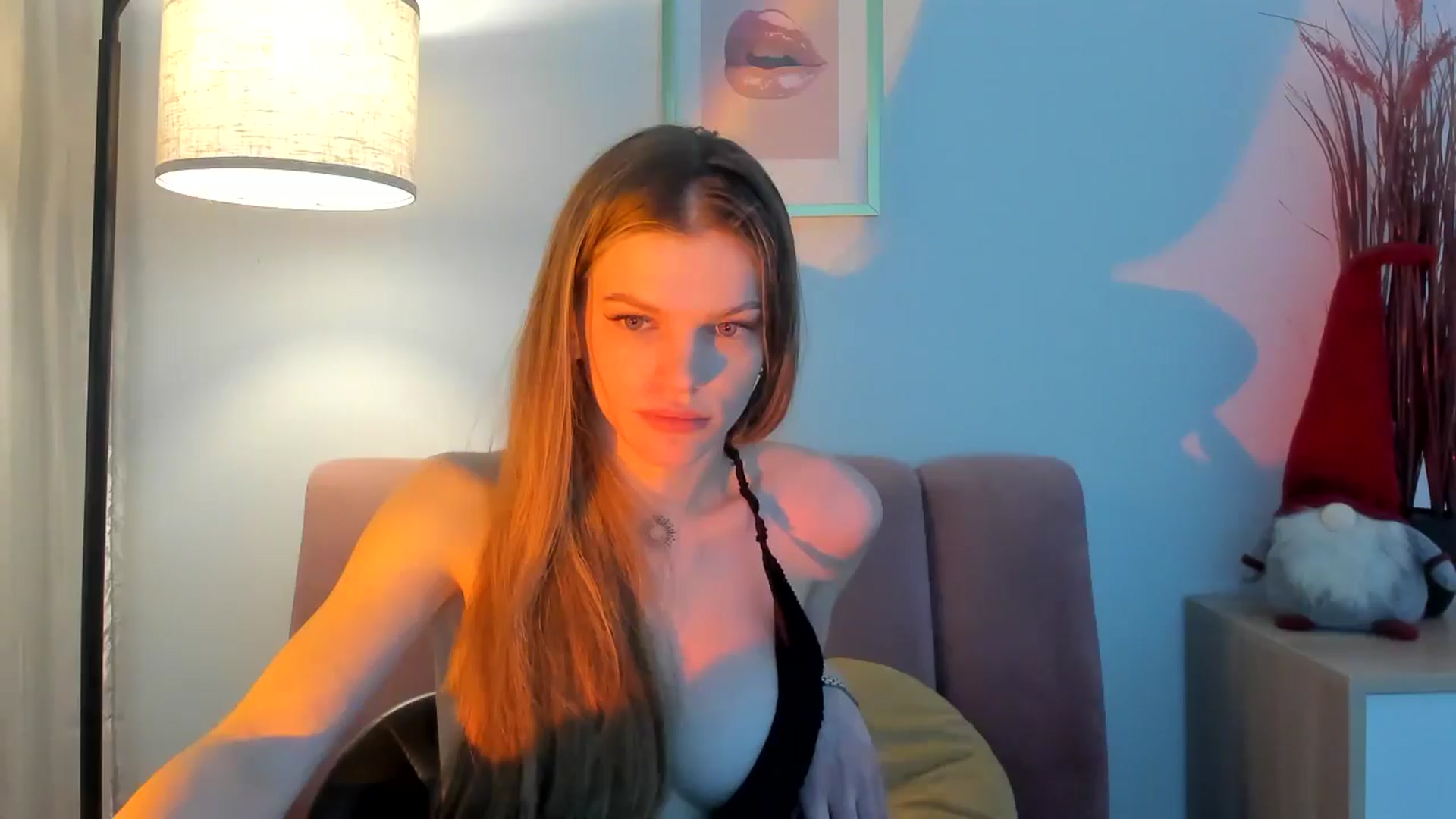 Gallery image thumbnail from ChristinaWave's myfreecams stream on, 12/31/2025, 12:09 image 4 of 20
