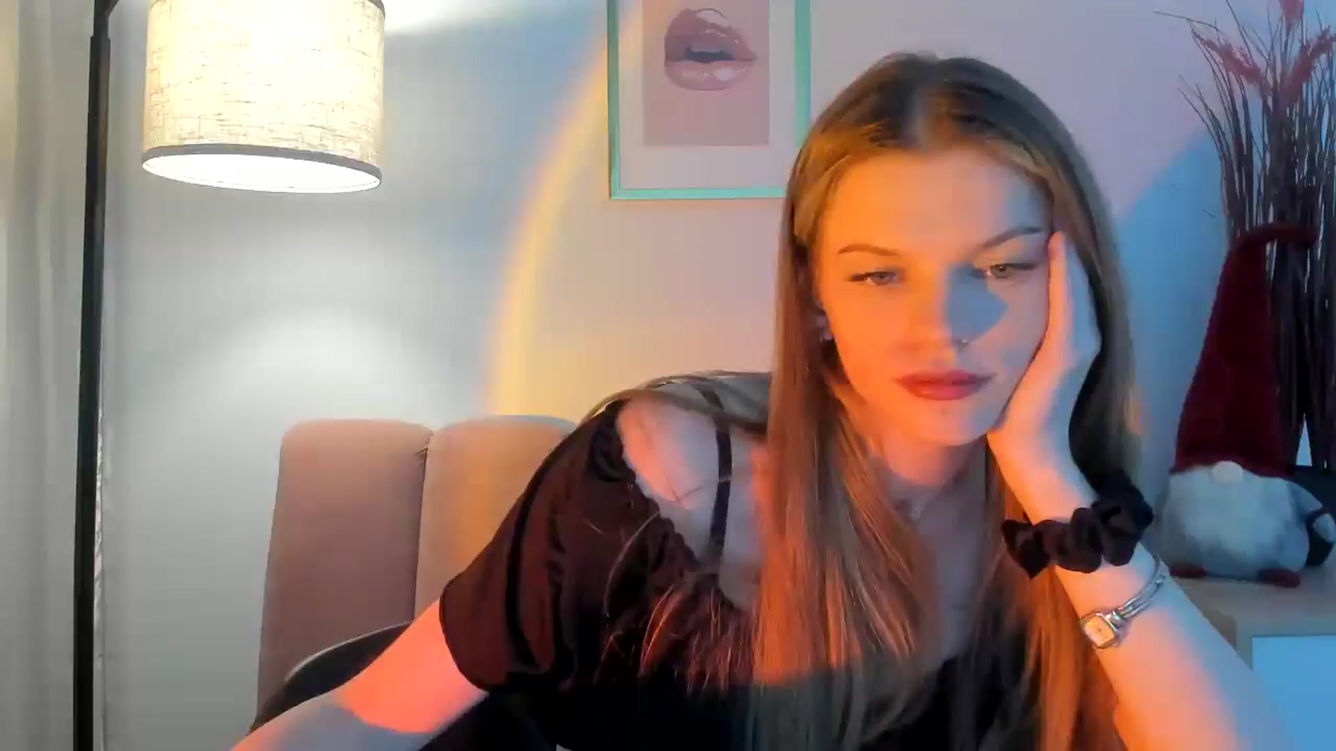 Gallery image thumbnail from ChristinaWave's myfreecams stream on, 01/02/2026, 14:16 image 18 of 20