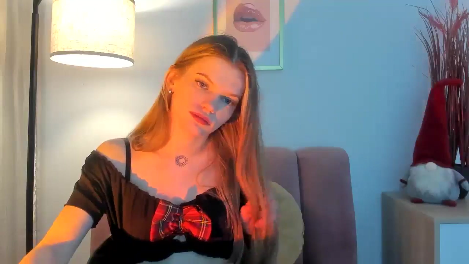Gallery image thumbnail from ChristinaWave's myfreecams stream on, 01/02/2026, 15:04 image 5 of 20